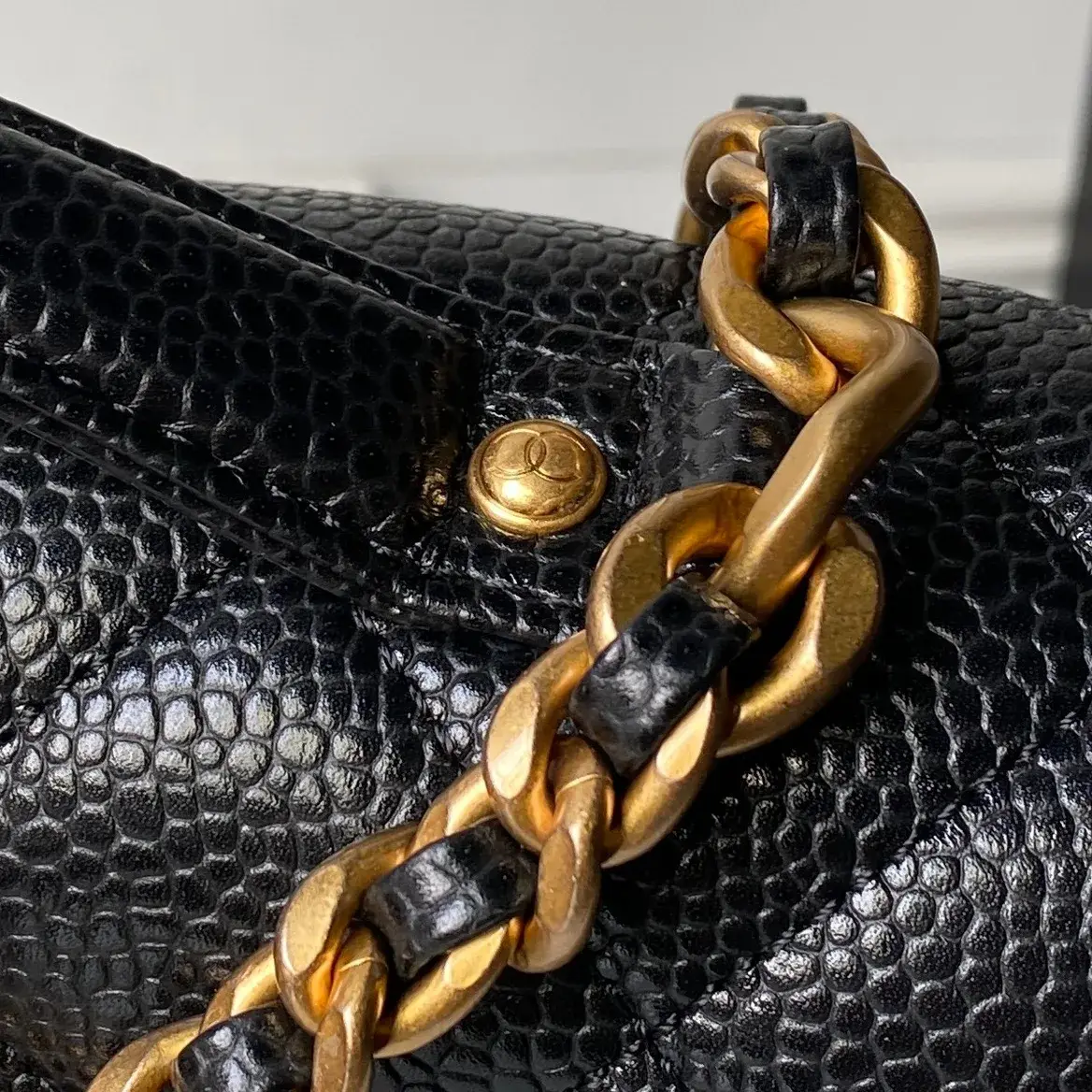 Chanel Grained Leather Crossbody Bag product photo from LabelPicks