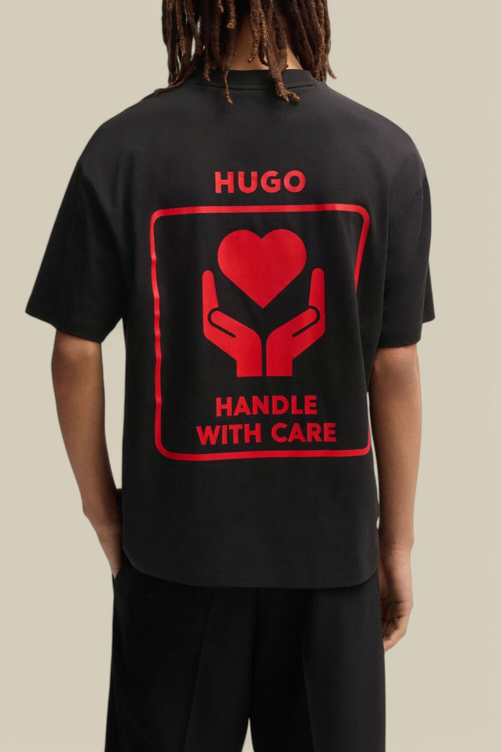 HUGO חולצת טי עם הדפס