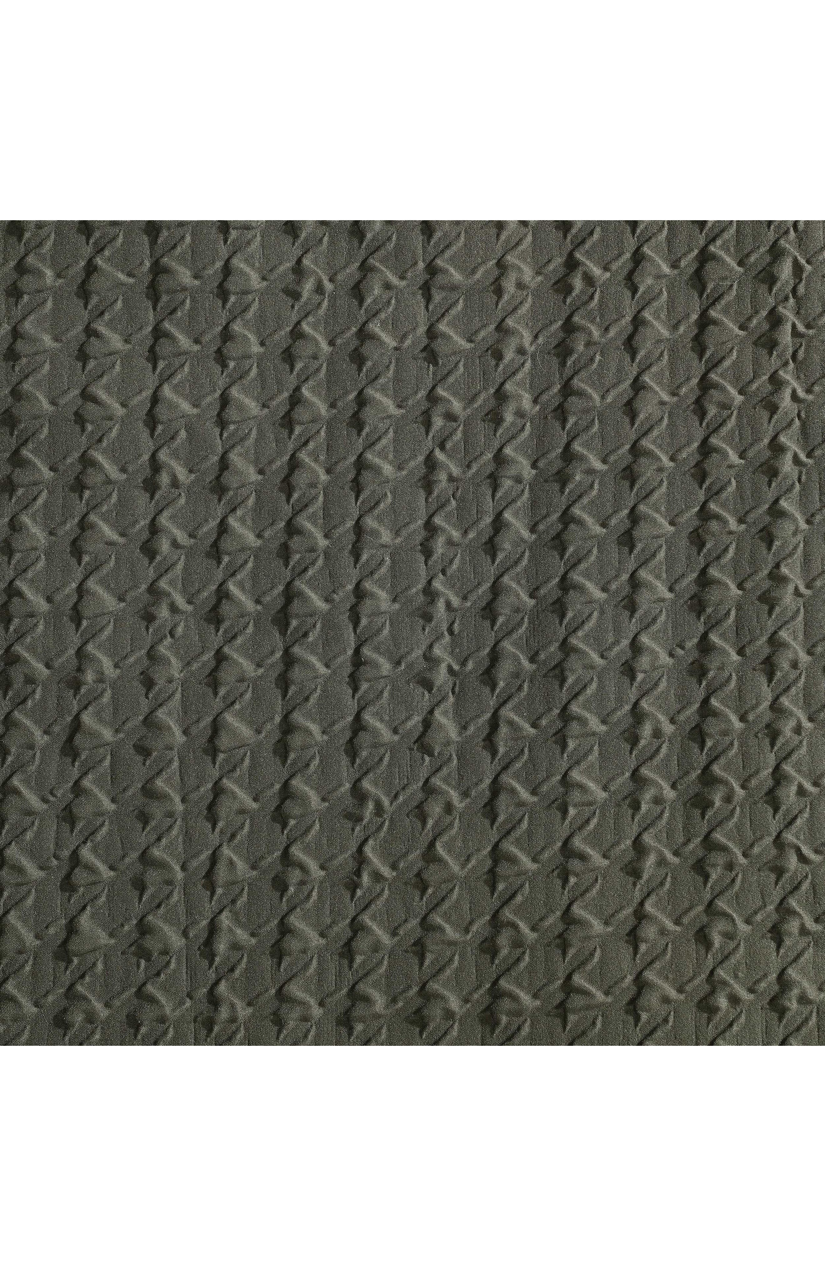 Kenneth Cole New York Houndstooth Embossed Comforter Set