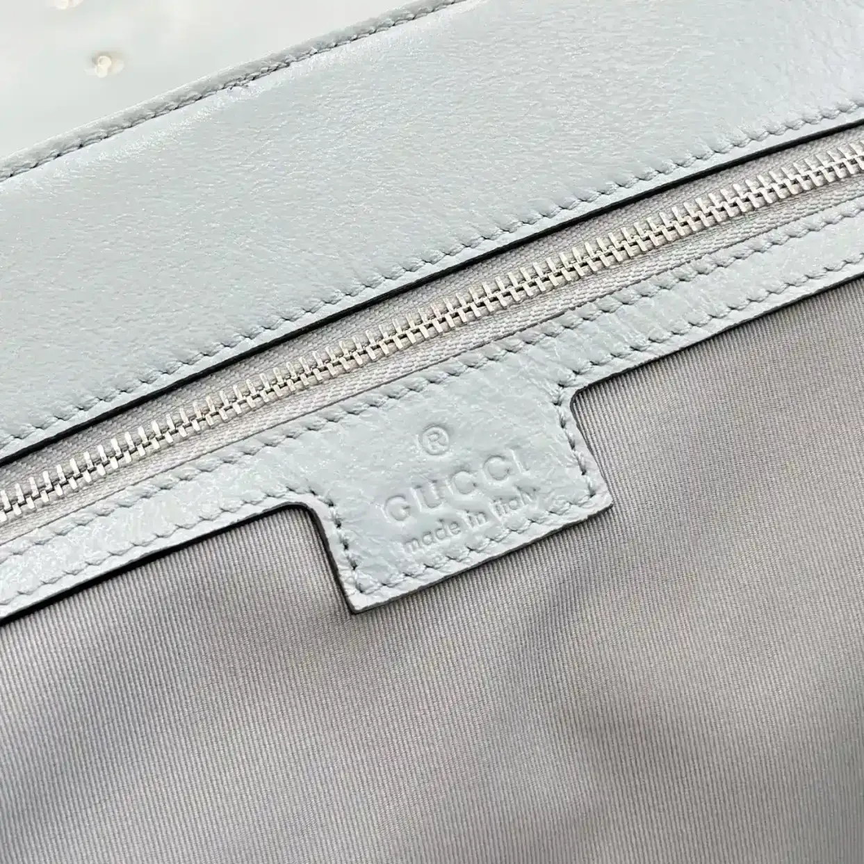 Gucci Marmont Blue GG Supreme Canvas Shoulder Bag product photo from LabelPicks