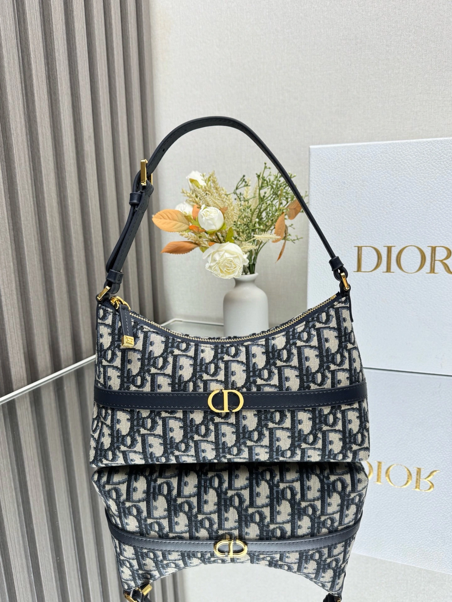Dior Montaigne