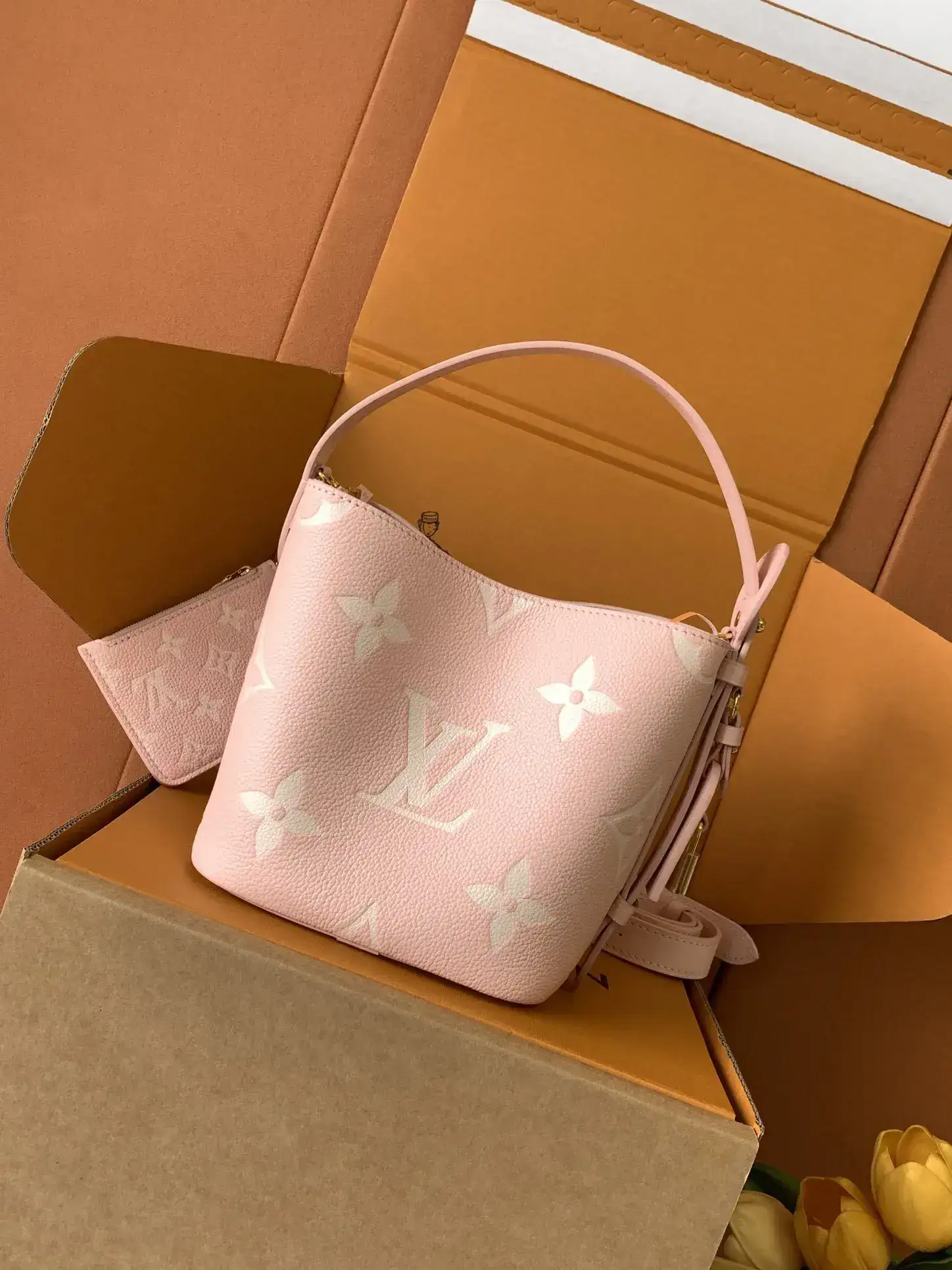 Louis Vuitton Pink Shoulder Bag product photo from LabelPicks