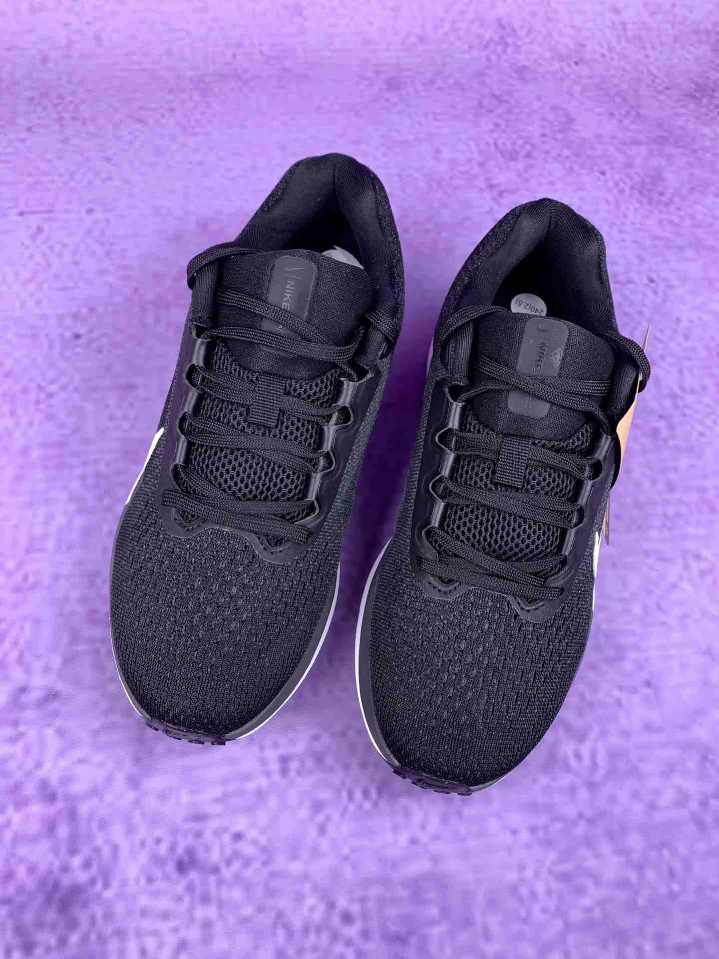 Nike Winflo 11 Road Running Shoes