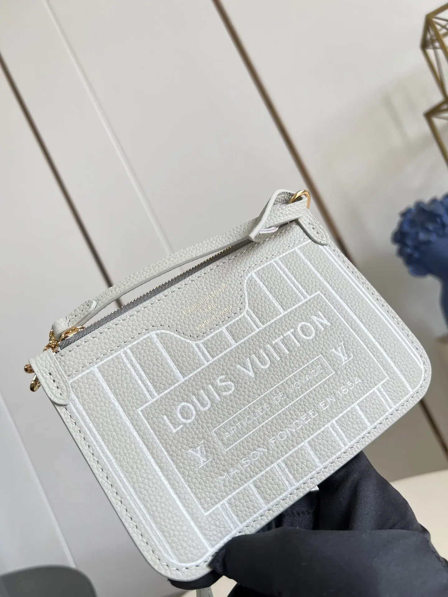 Louis Vuitton Gold Neverfull Tote Bag product photo from LabelPicks