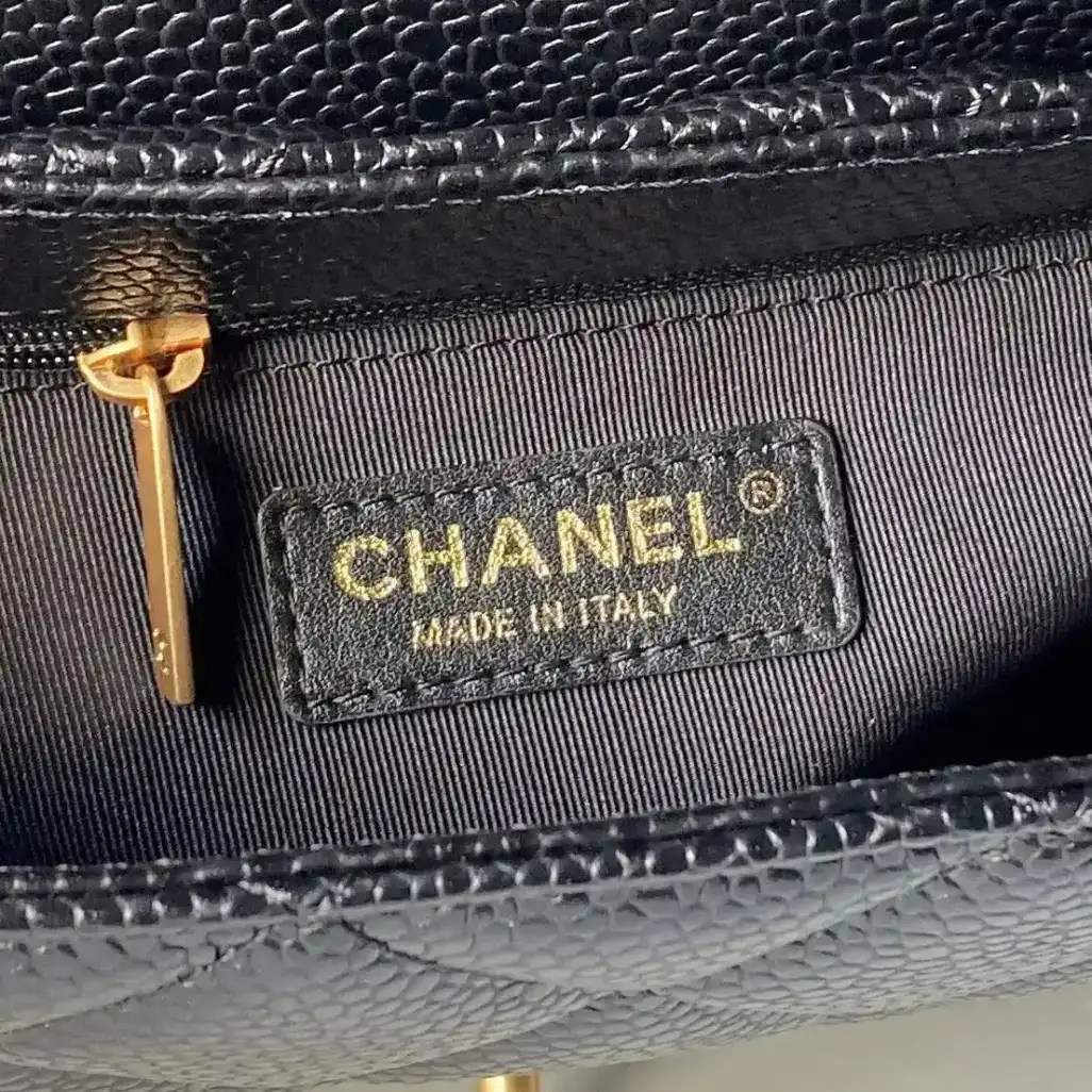 Chanel Grained Leather Crossbody Bag product photo from LabelPicks