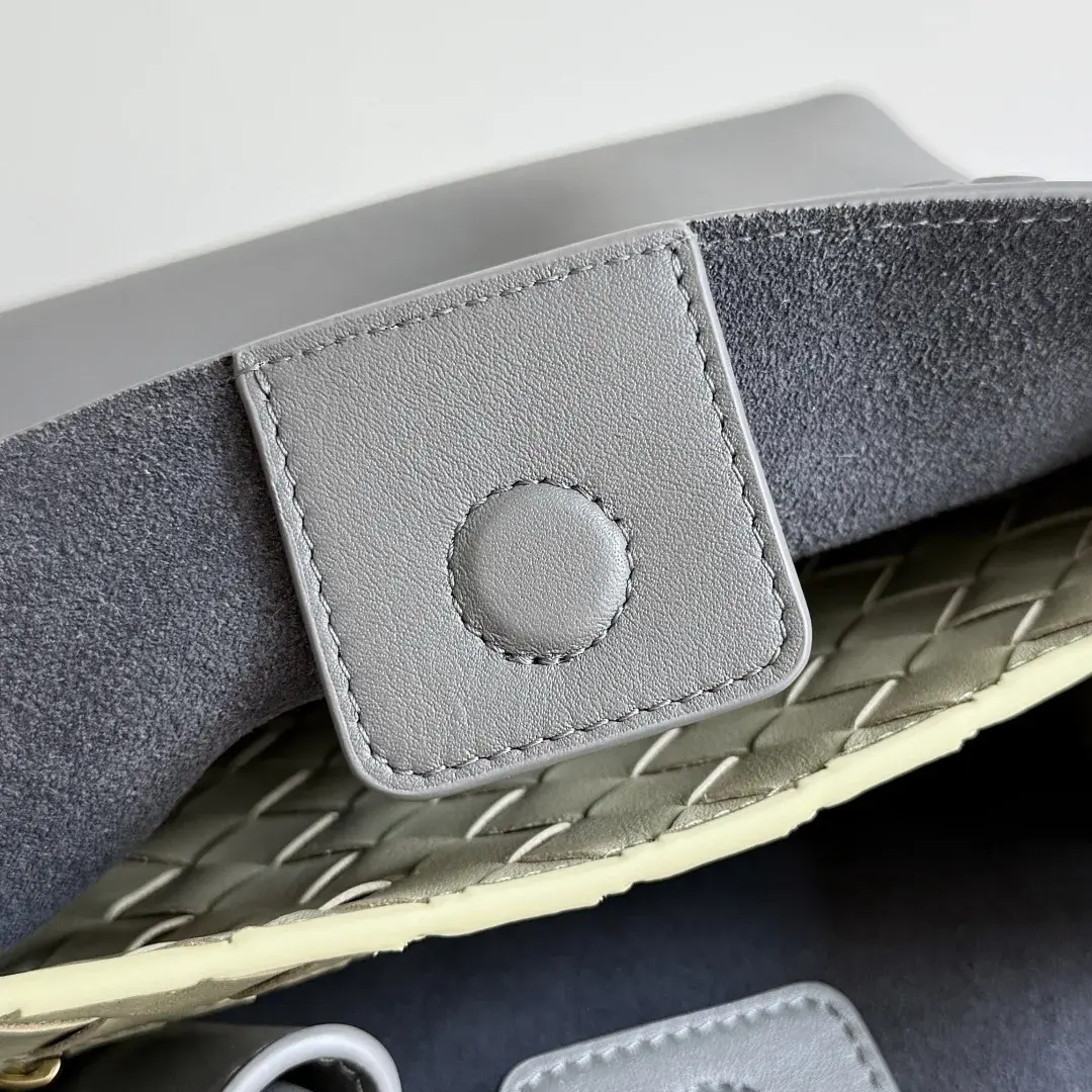 Bottega Veneta Andiamo Crossbody Bag product photo from LabelPicks