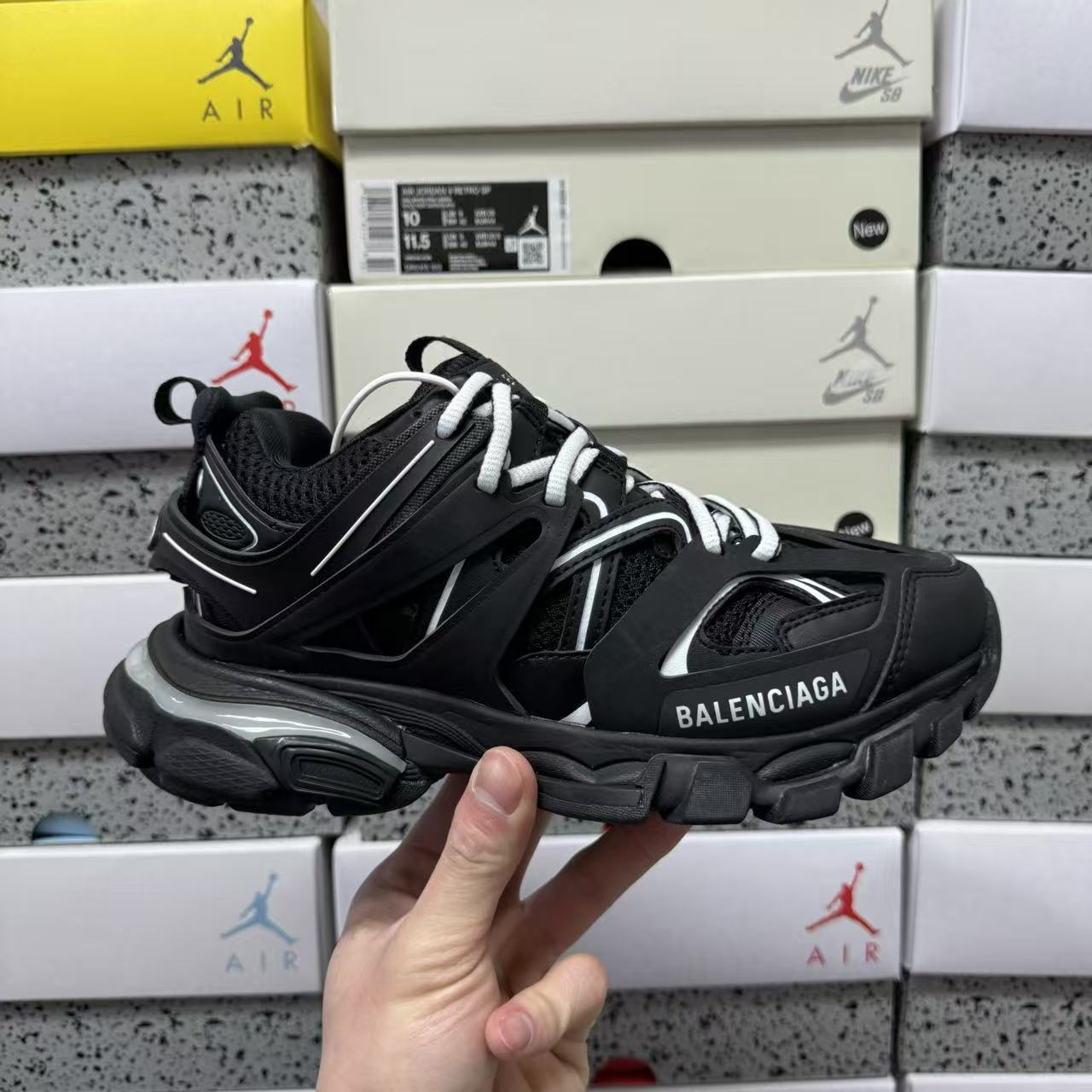 0414 New Luminous discolored trend fashion shoes