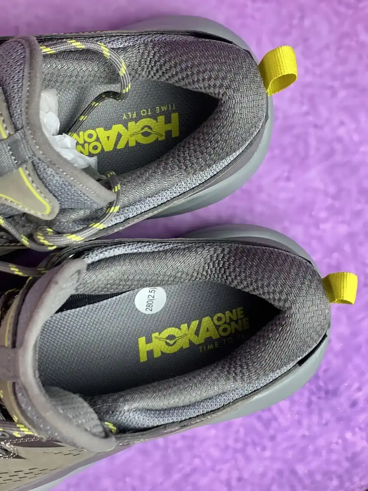 HOKA Kaha 2 Low GTX Hiking Shoes product photo from LabelPicks