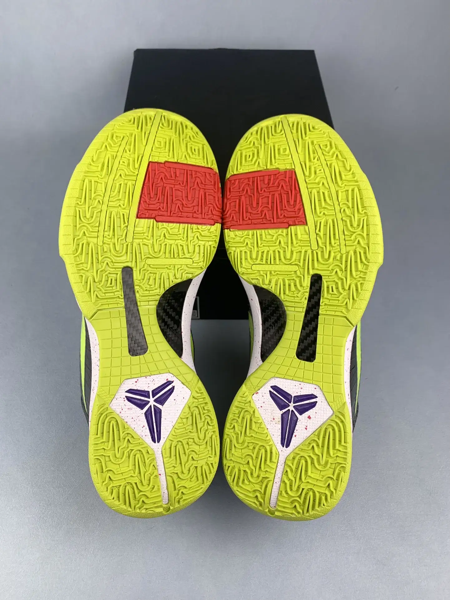 Kobe 5 Protro “Chaos” Basketball Shoes product photo from LabelPicks