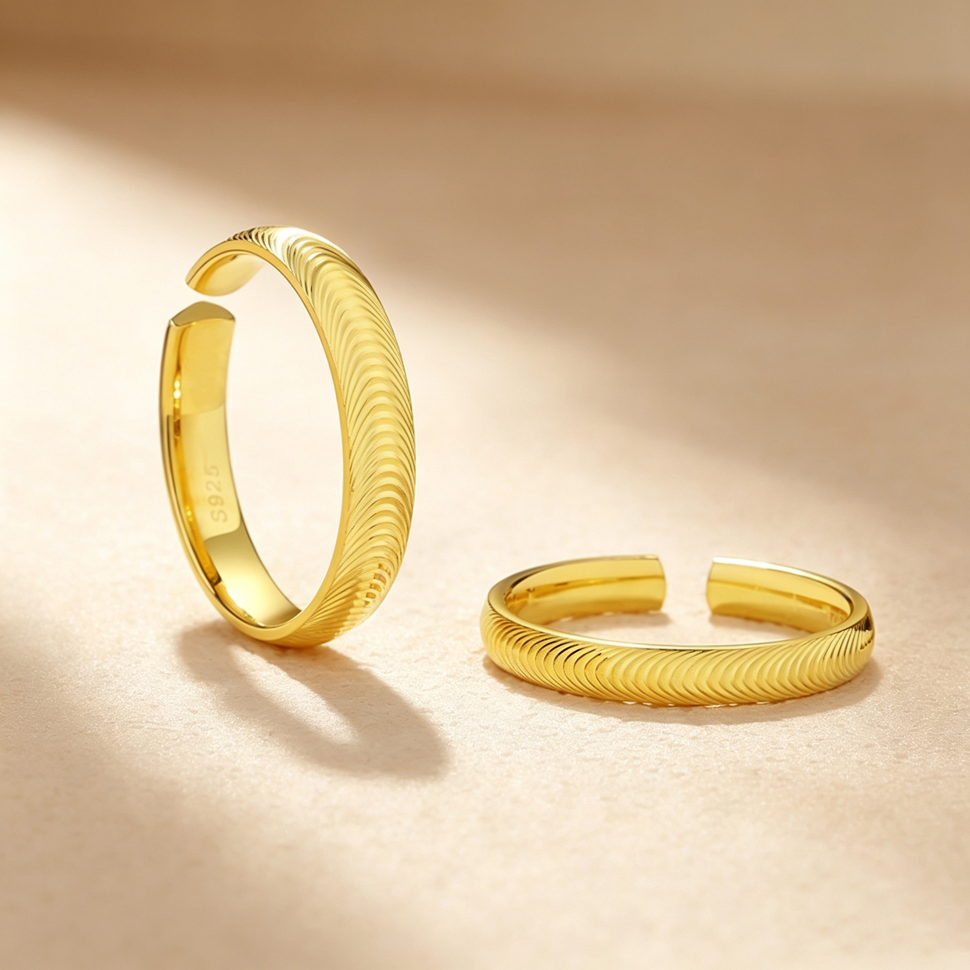 Shimmering cat-eye plain ring, 925 sterling silver, fashionable and minimalist design, open-style couple rings, trendy ring