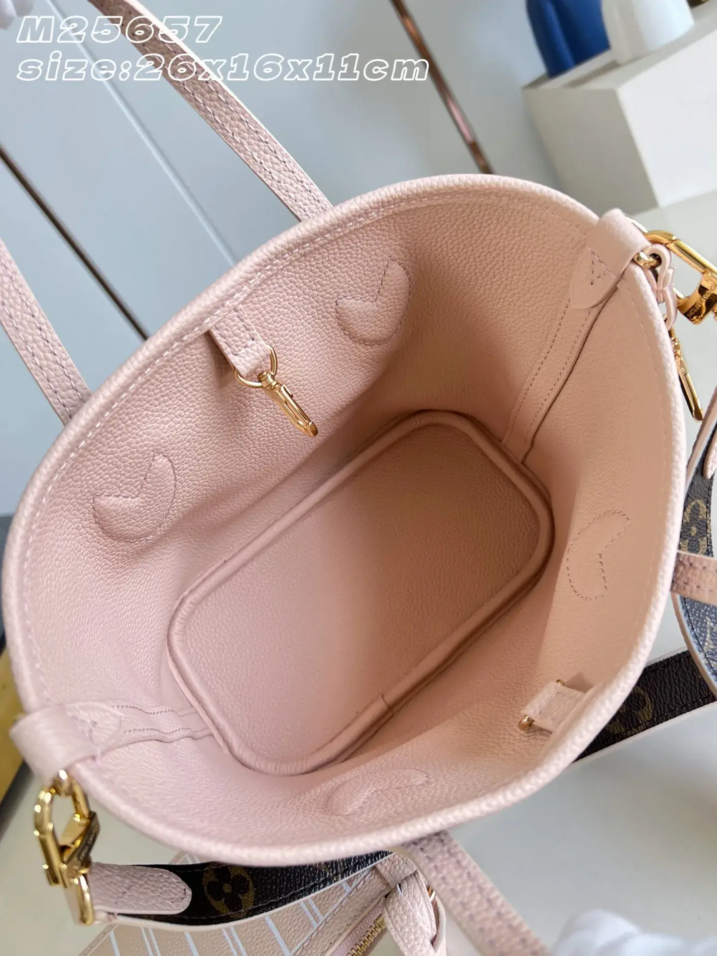 Louis Vuitton Neverfull Gold Grained Leather Tote Bag product photo from LabelPicks