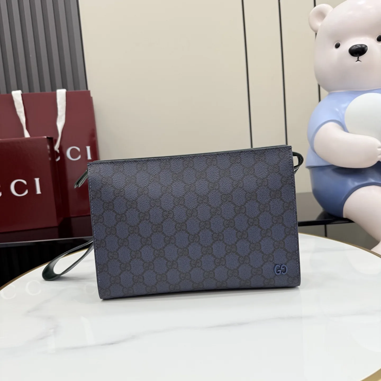 Gucci Green Clutch product photo from LabelPicks
