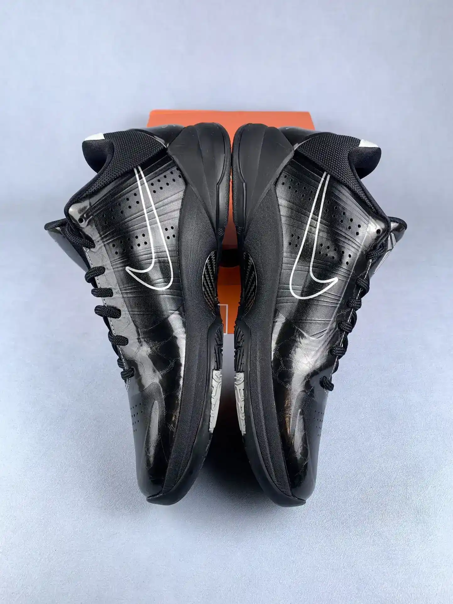 Nike Zoom Kobe V X Shoes product photo from LabelPicks