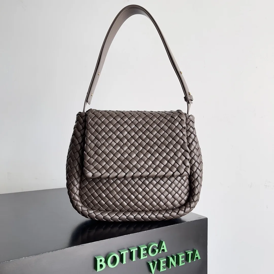Bottega Veneta Intrecciato Woven Leather Cabat Shoulder Bag product photo from LabelPicks