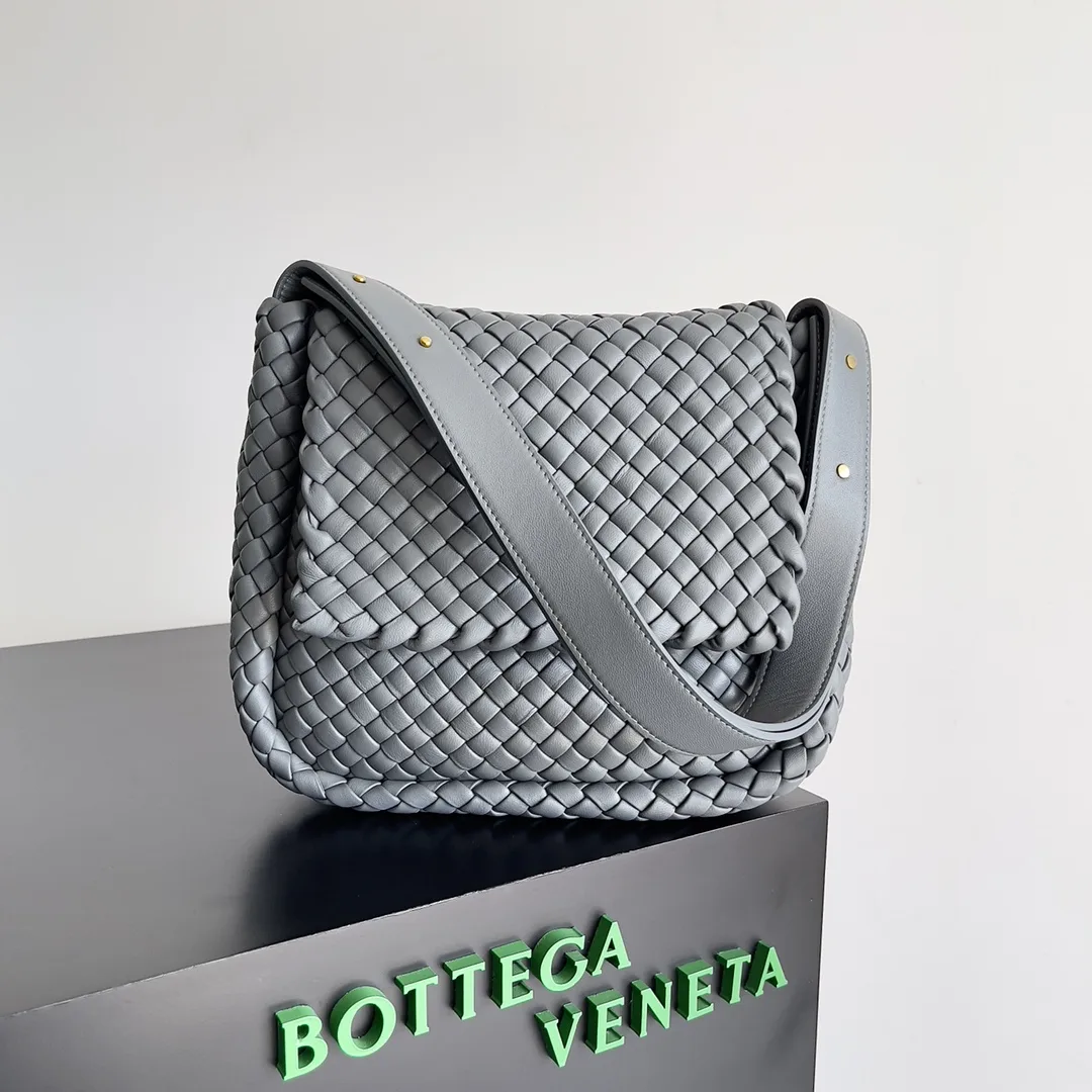 Bottega Veneta Intrecciato Woven Leather Cabat Shoulder Bag product photo from LabelPicks