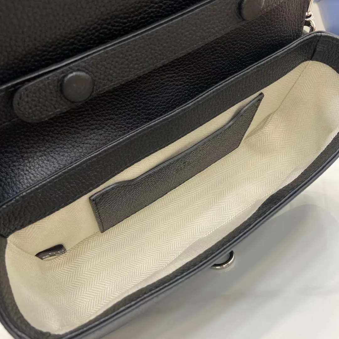 Gucci Grained Leather Crossbody Bag product photo from LabelPicks