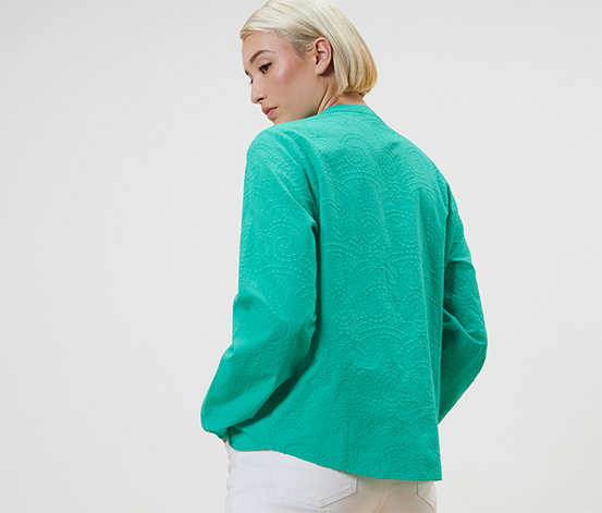 Bluse mit Stickerei