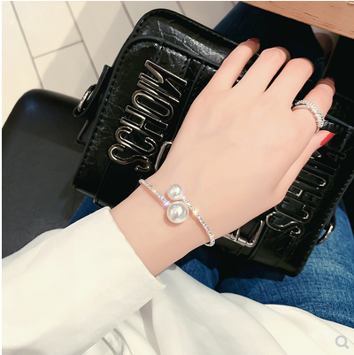 Popular super flash temperament diamond inlaid pearl bracelet for women