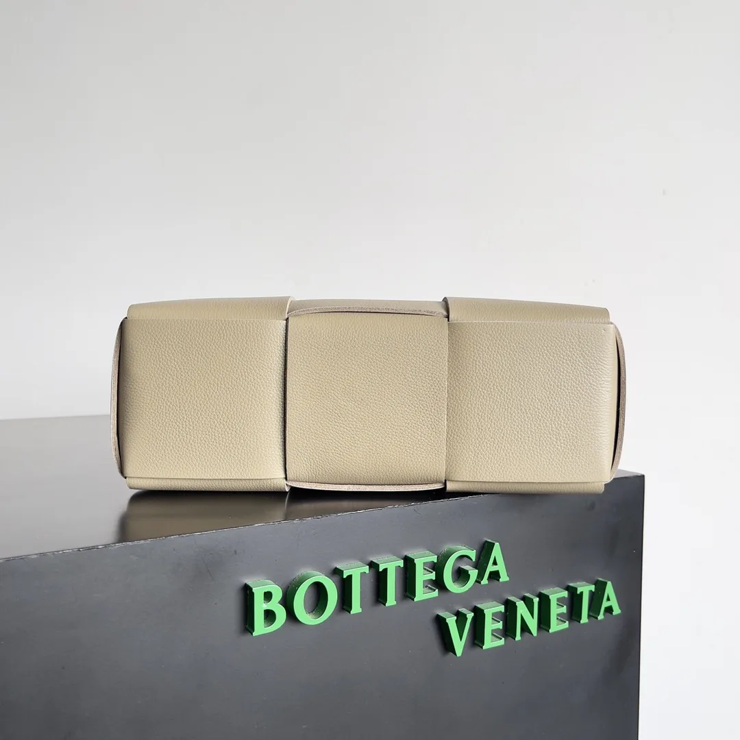 Bottega Veneta Grained Leather Tote Bag product photo from LabelPicks