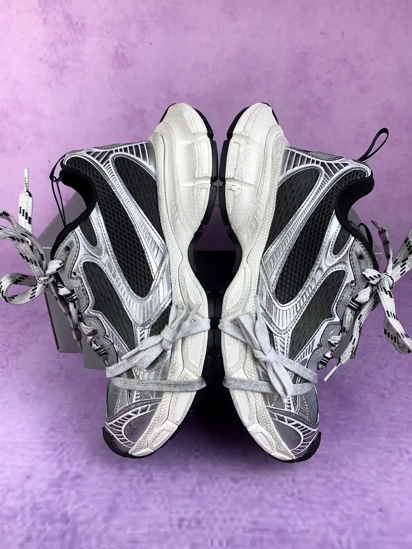 3XL Sneakers in Black/Grey/White product photo from LabelPicks
