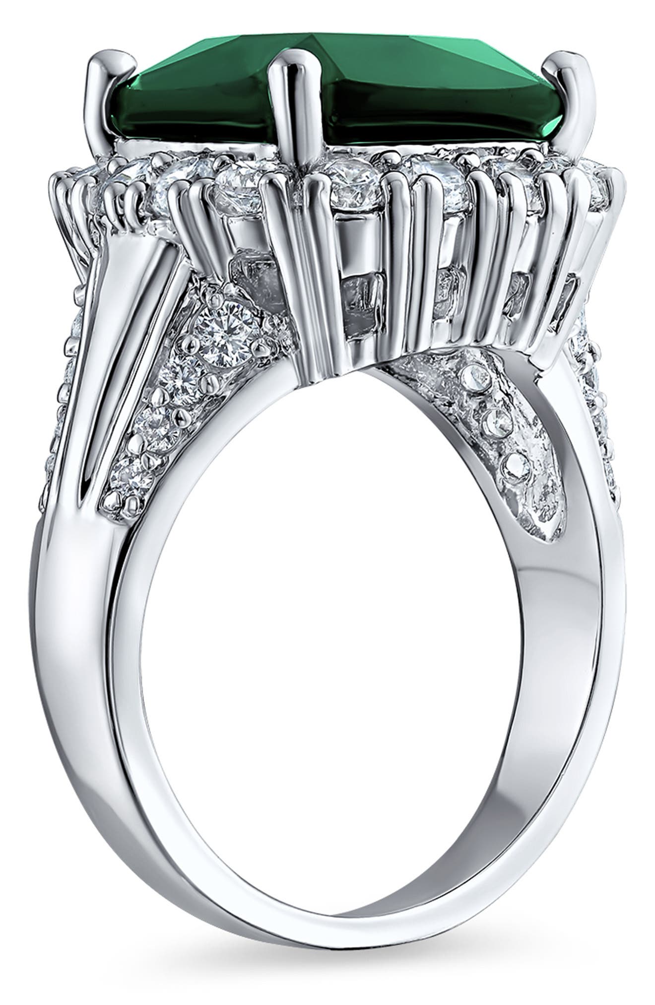 BLING JEWELRY Solitaire CZ Imitation Emerald Ring