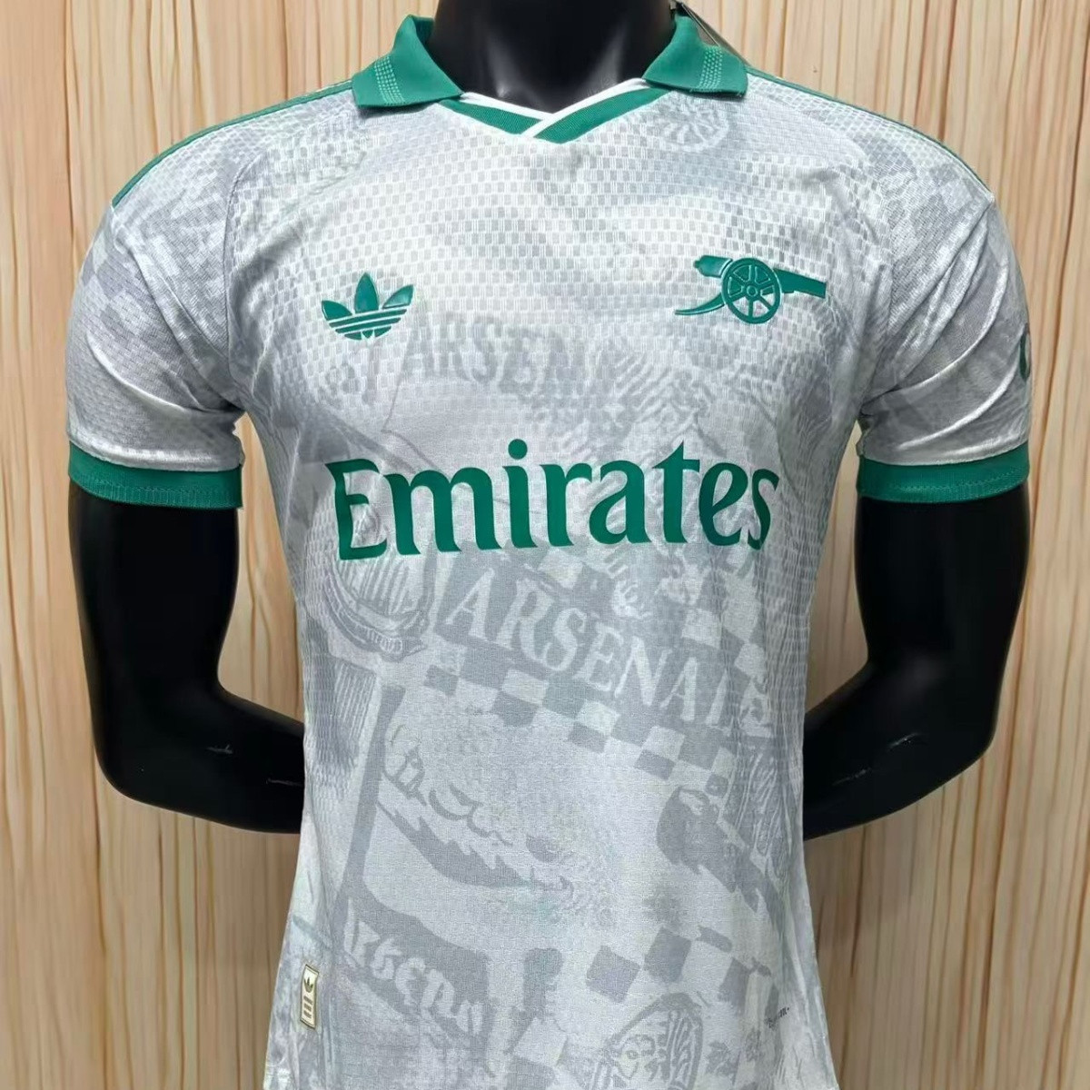 27/28 Arsenal away kit player version