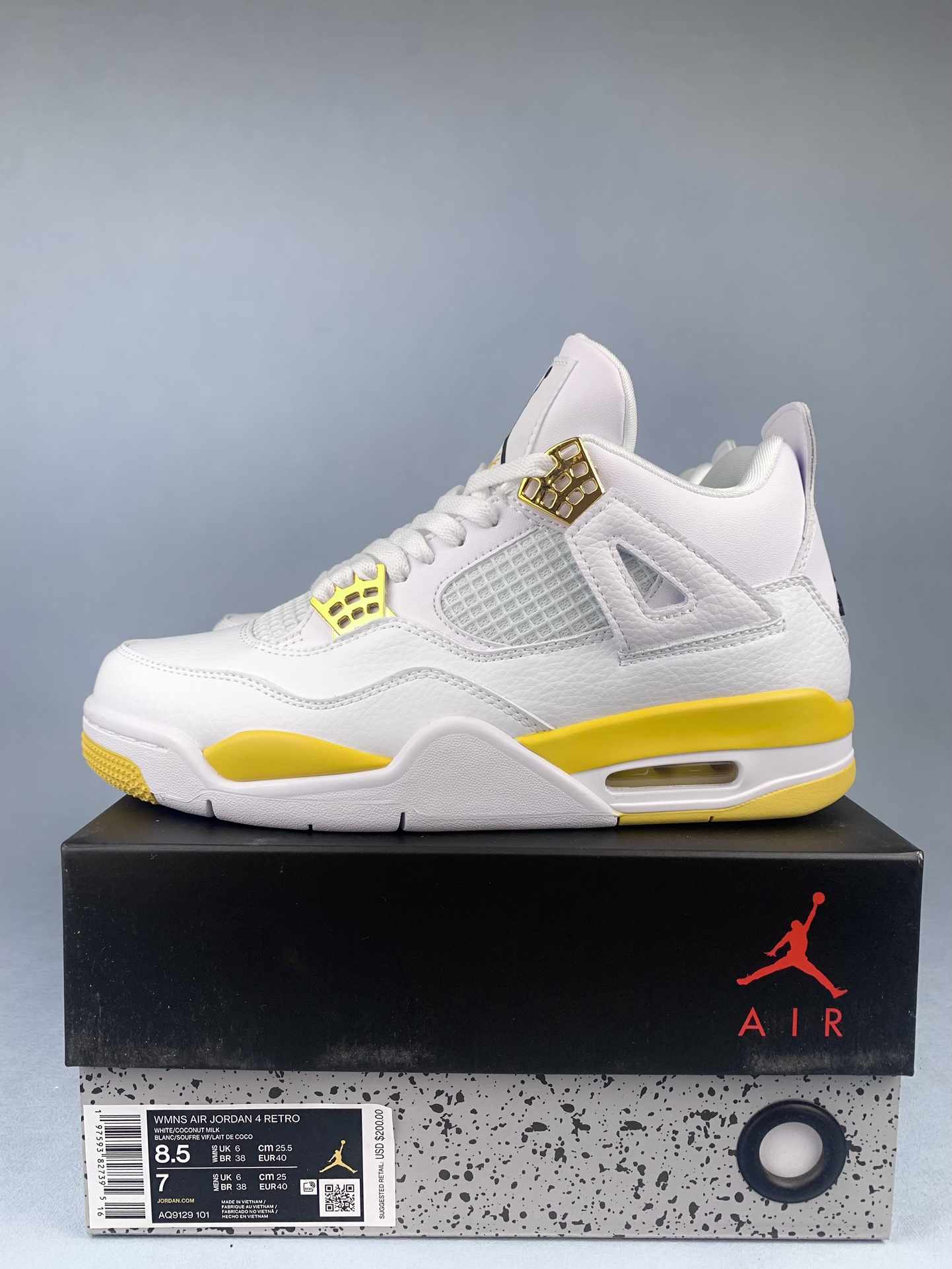 Air Jordan 4 