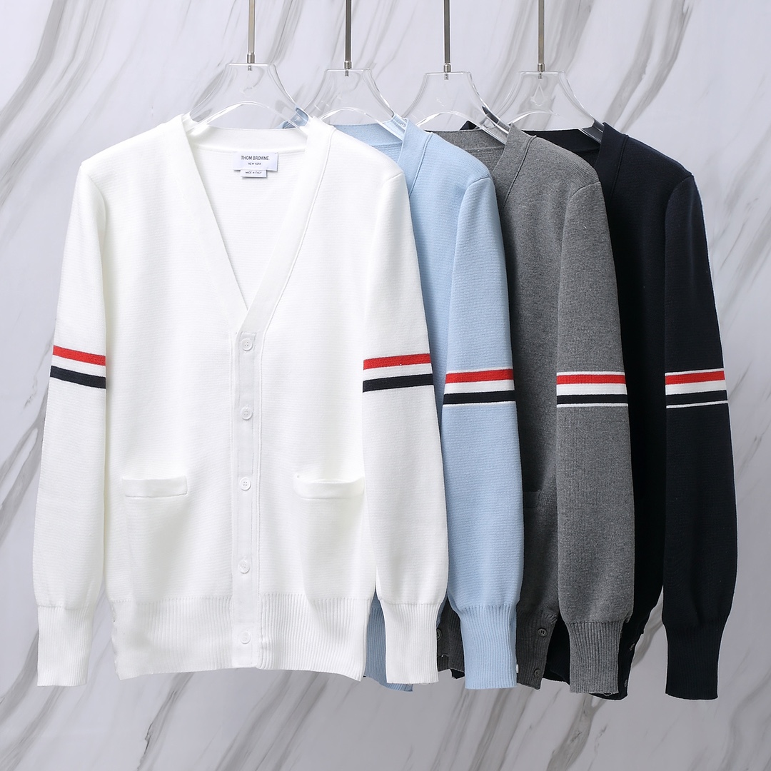 0902 Alphabet printed cashmere sweater