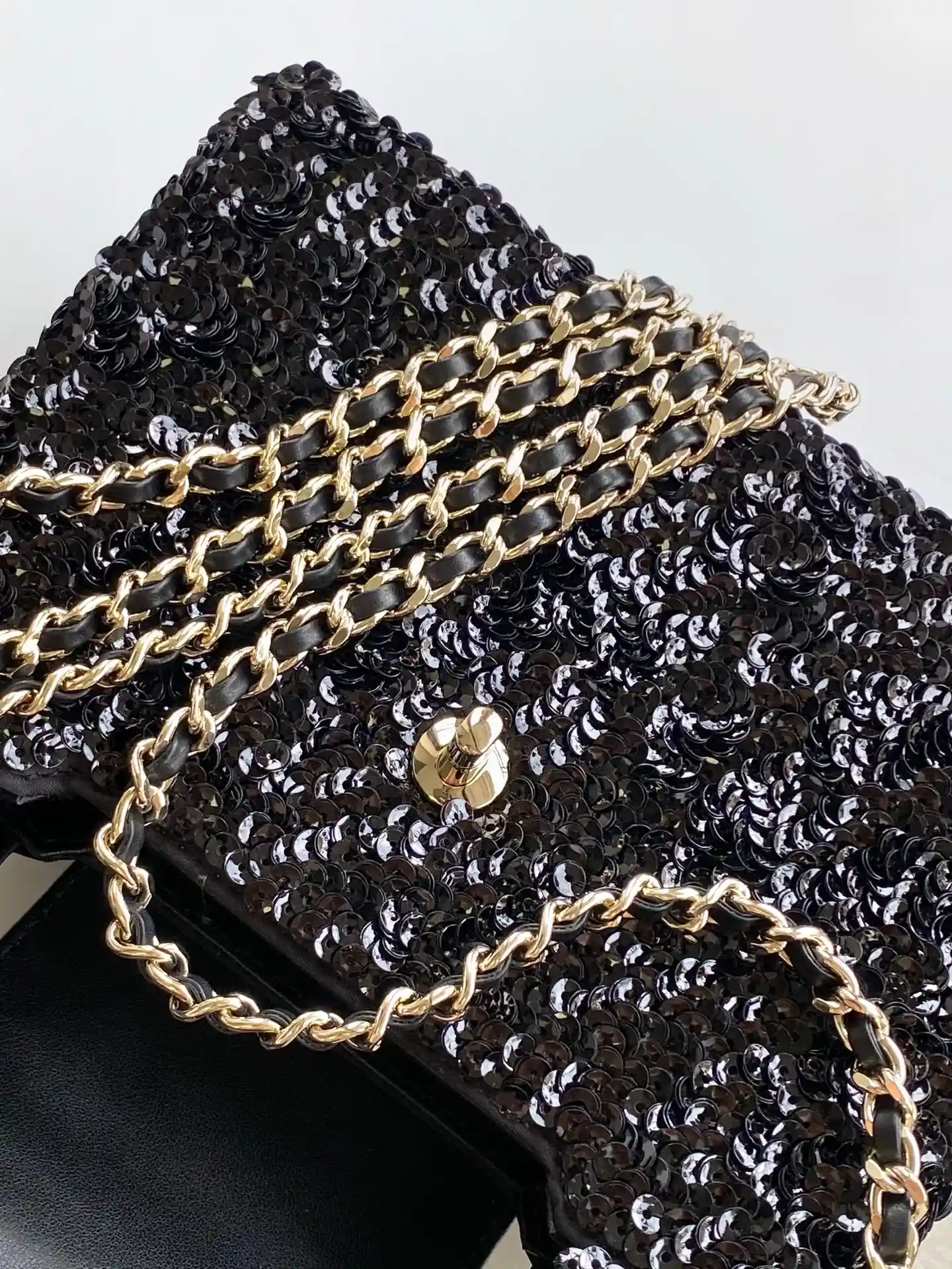 Chanel Versatile Top Handle Bag product photo from LabelPicks