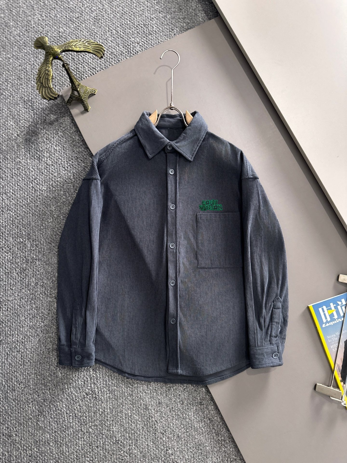 1022 New simple retro comfort sweatshirt