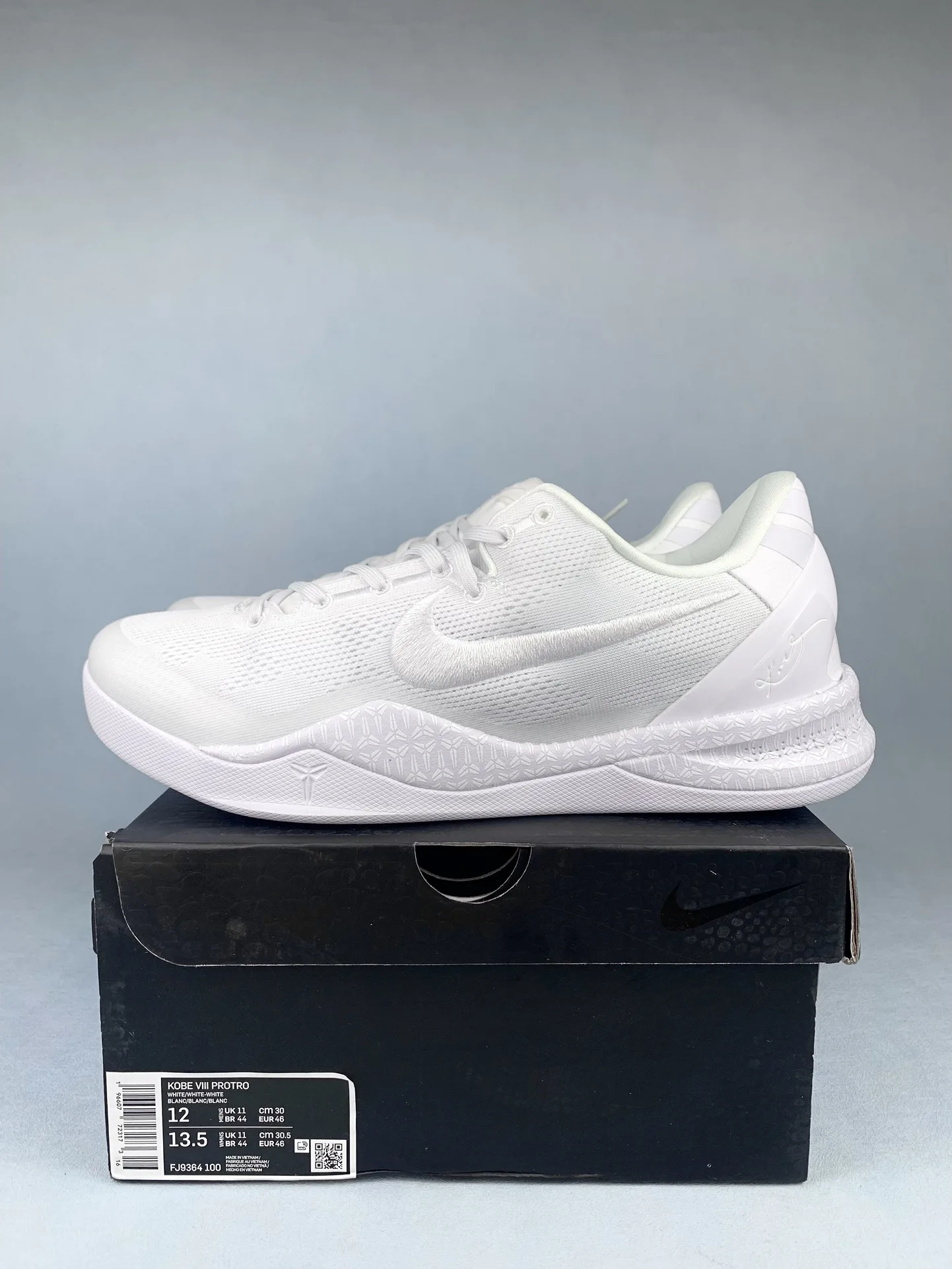 Kobe 8 Protro “Halo” Basketball Shoes product photo from LabelPicks