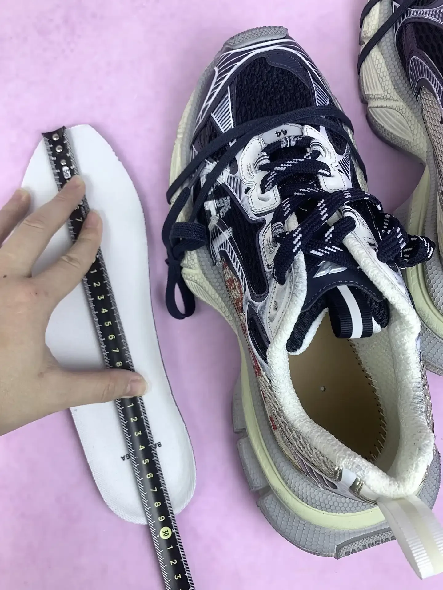 Balenciaga 3XL Split Logo Sneaker product photo from LabelPicks