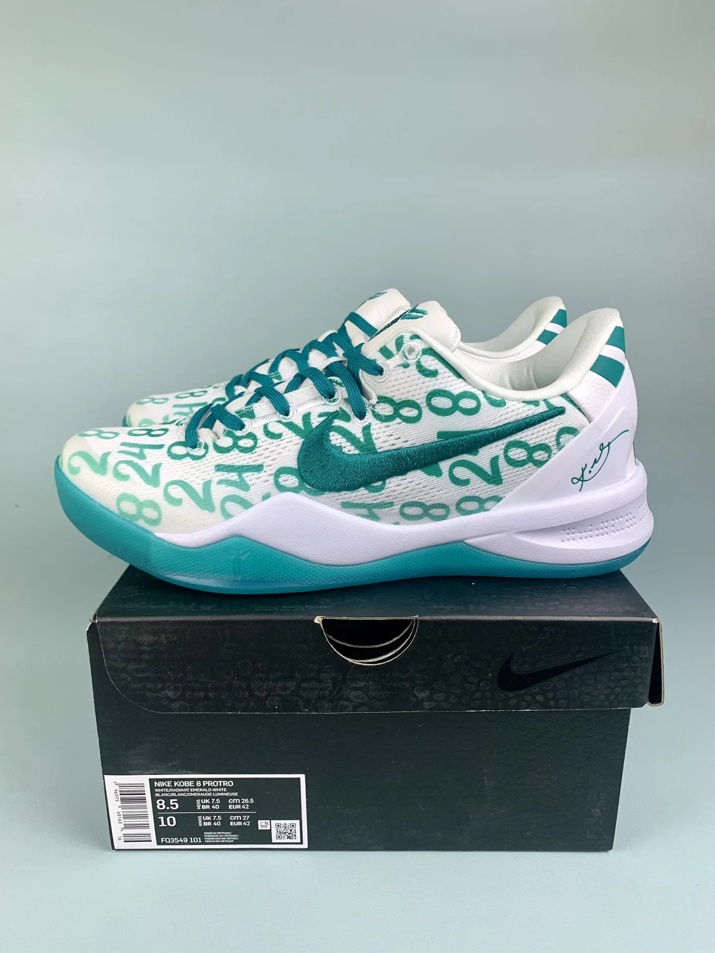 Kobe 8 Protro “Radiant Emerald” Basketball Shoes product photo from LabelPicks
