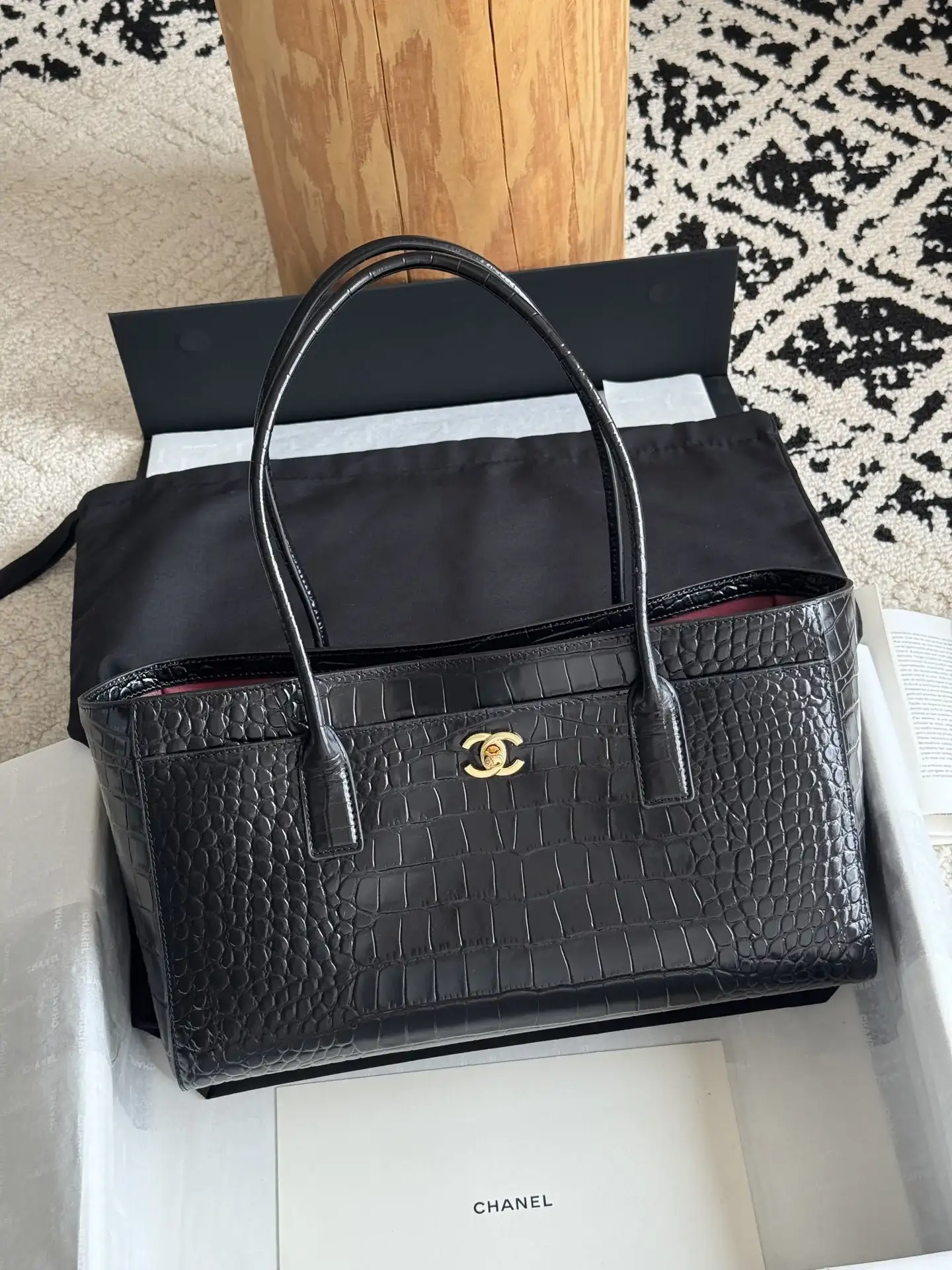 Chanel Calfskin Tote Bag product photo from LabelPicks