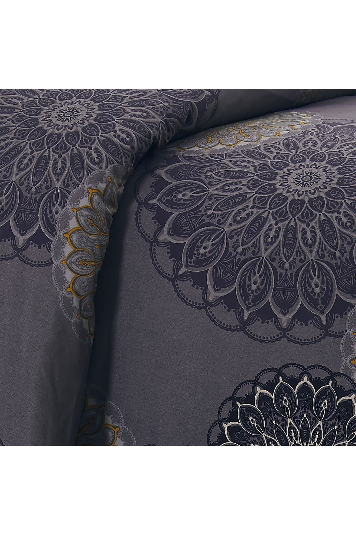 SOUTHSHORE FINE LINENS Premium Collection Oversized Comforter Set