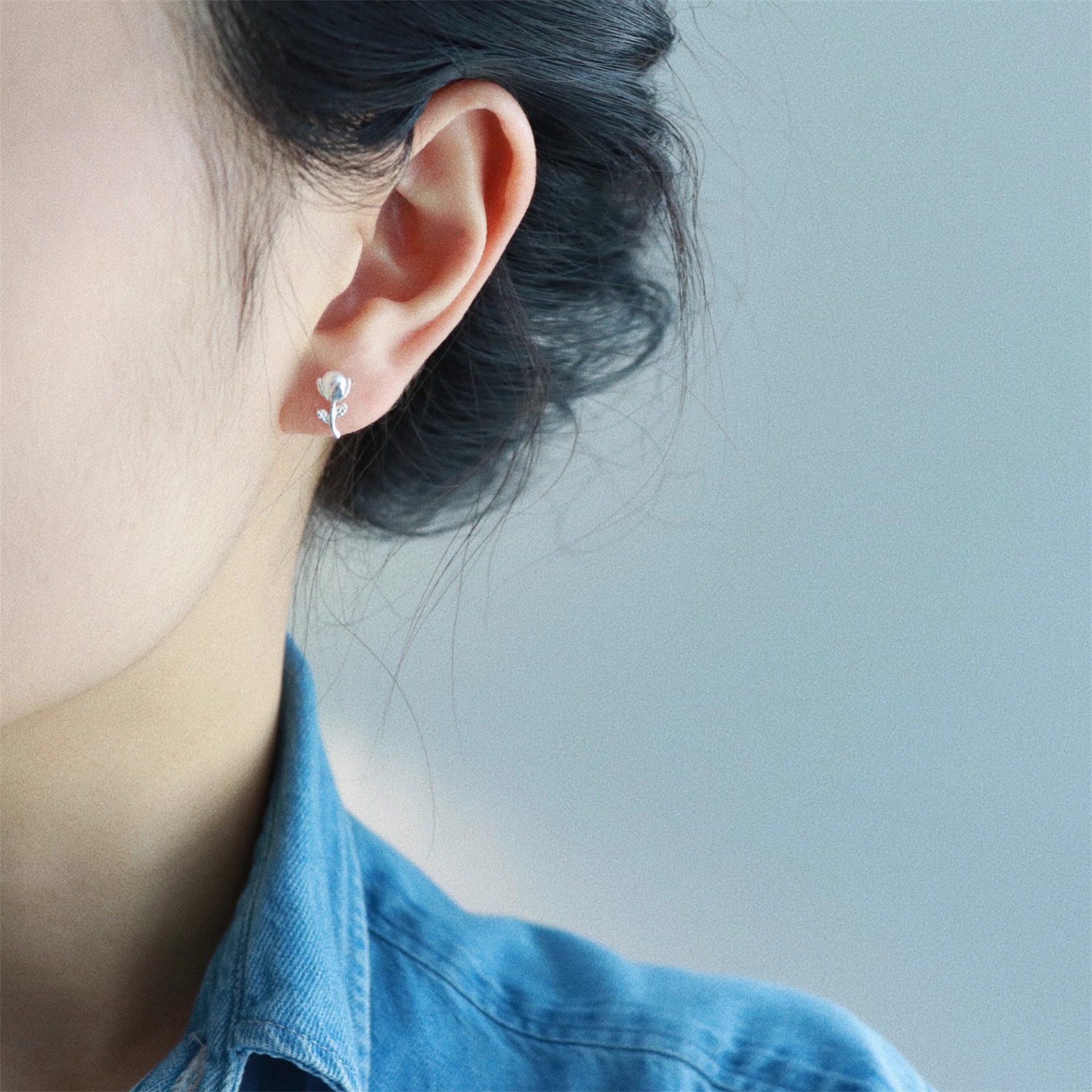 999 Sterling Silver Tulip Flower Stud Earrings