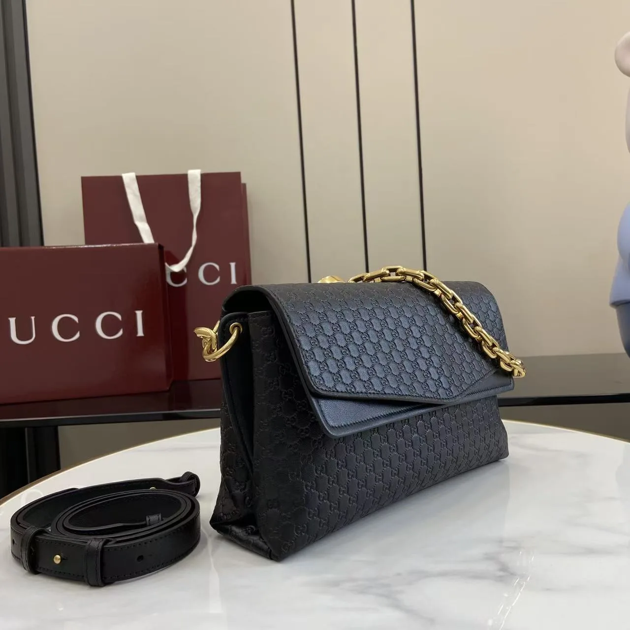 Gucci Black GG Supreme Canvas Shoulder Bag product photo from LabelPicks