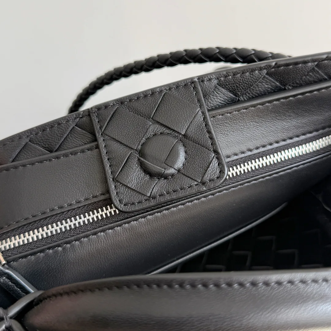 Bottega Veneta Black Andiamo Intrecciato Woven Leather Top Handle Bag product photo from LabelPicks