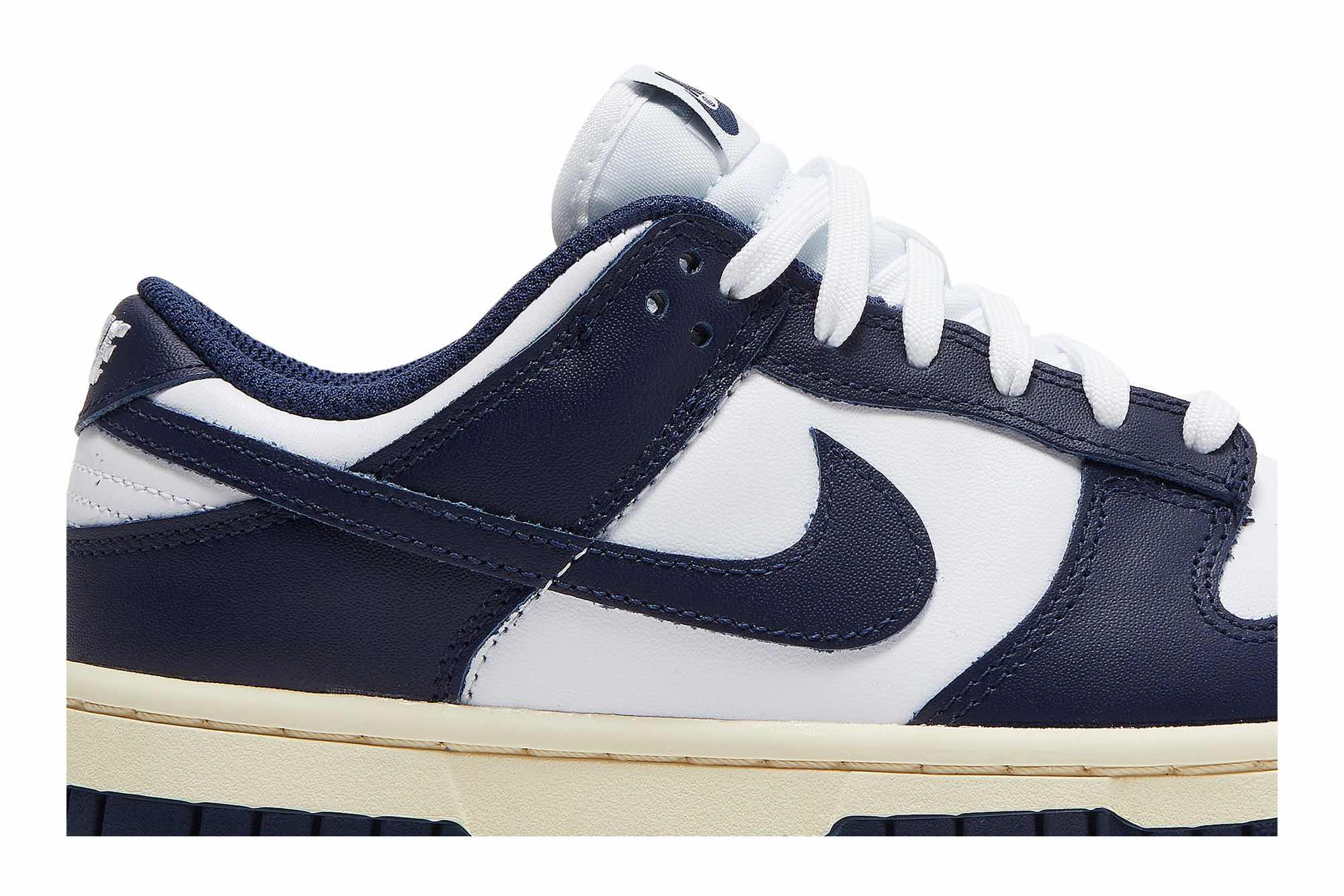 Nike Dunk Low ‘Vintage Navy’ DD1503-115