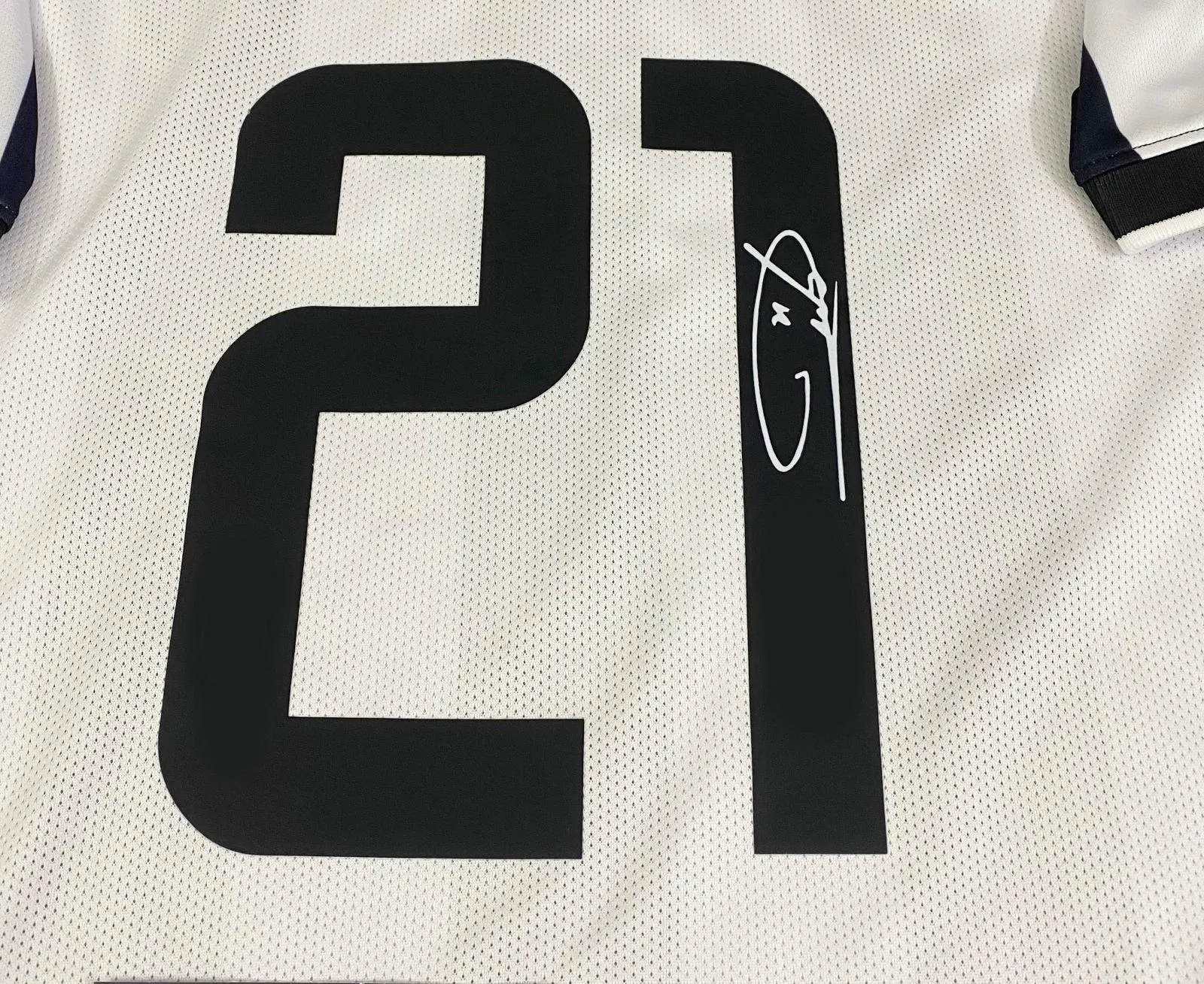 Andres Pirlo SIGNED Juventus 14/15 Home Jersey/Shirt - COA - 2015 Retro