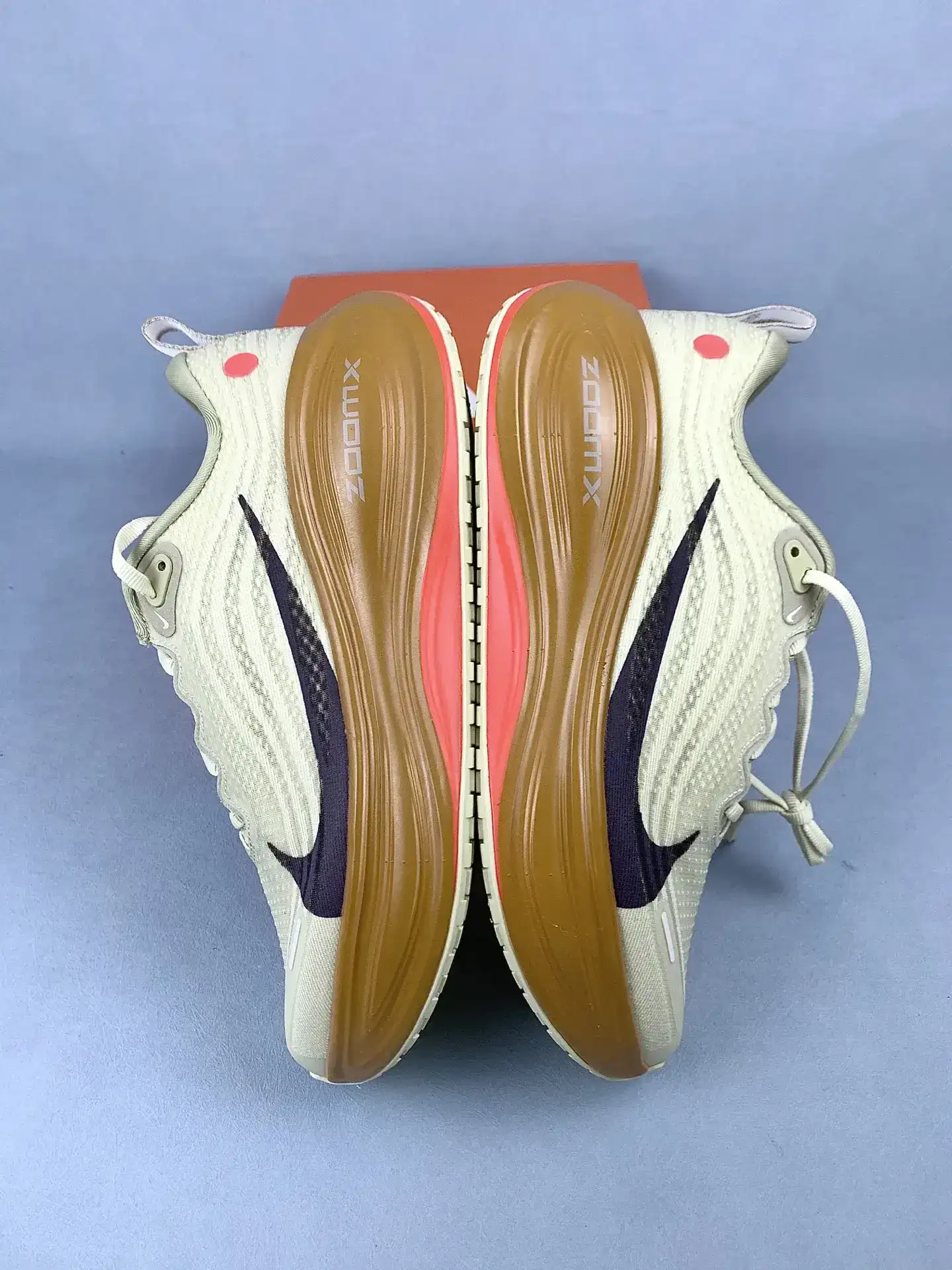 Nike Vomero Plus Shoes product photo from LabelPicks