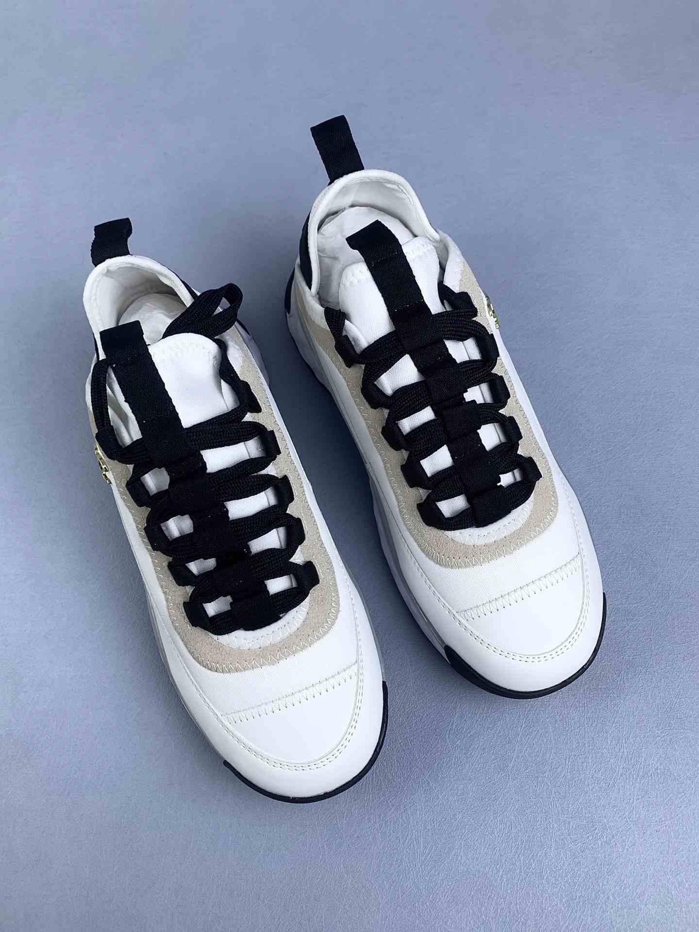 CHANEL Sneakers Velvet Calfskin & Mixed Fibers