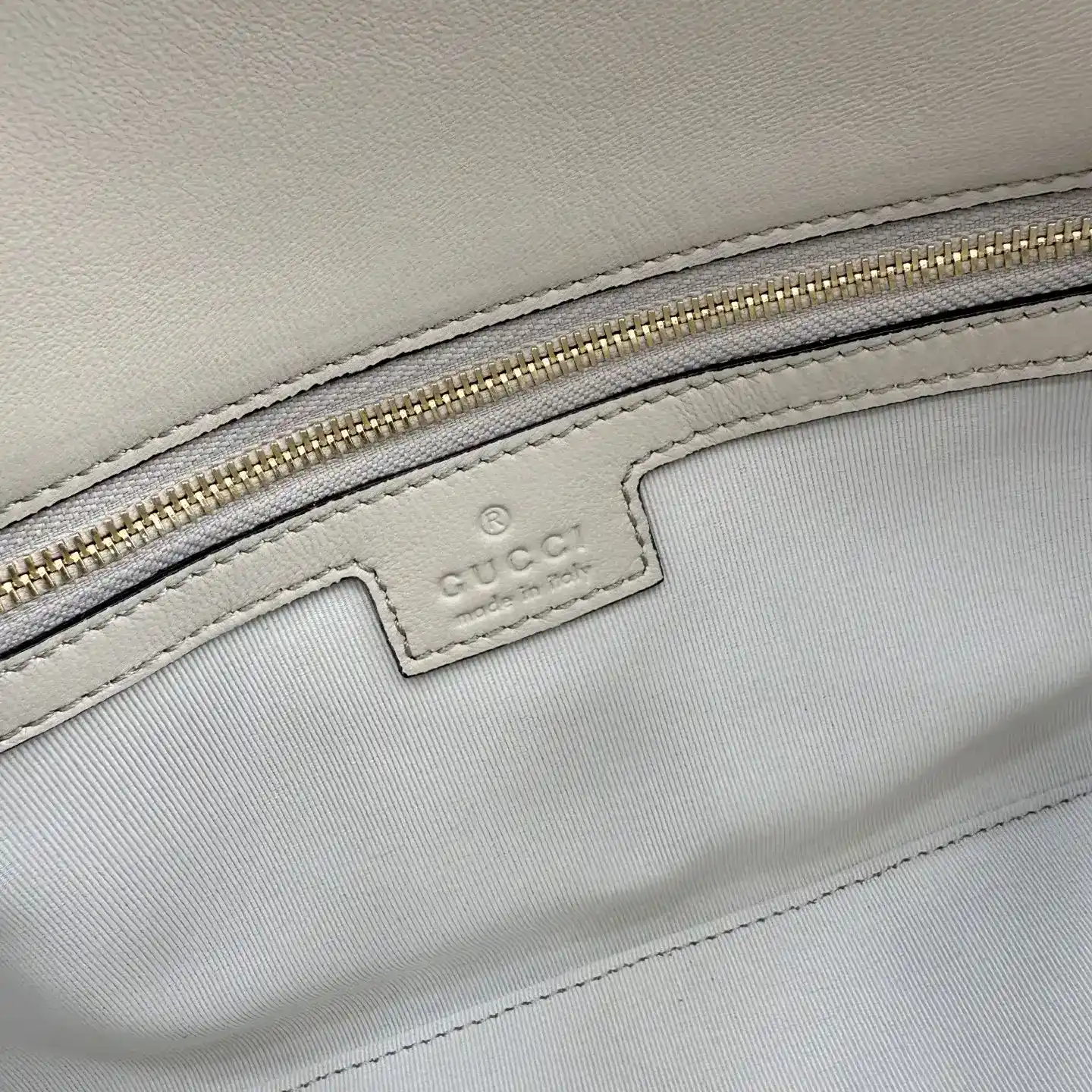 Gucci Marmont Grey GG Supreme Canvas Shoulder Bag product photo from LabelPicks