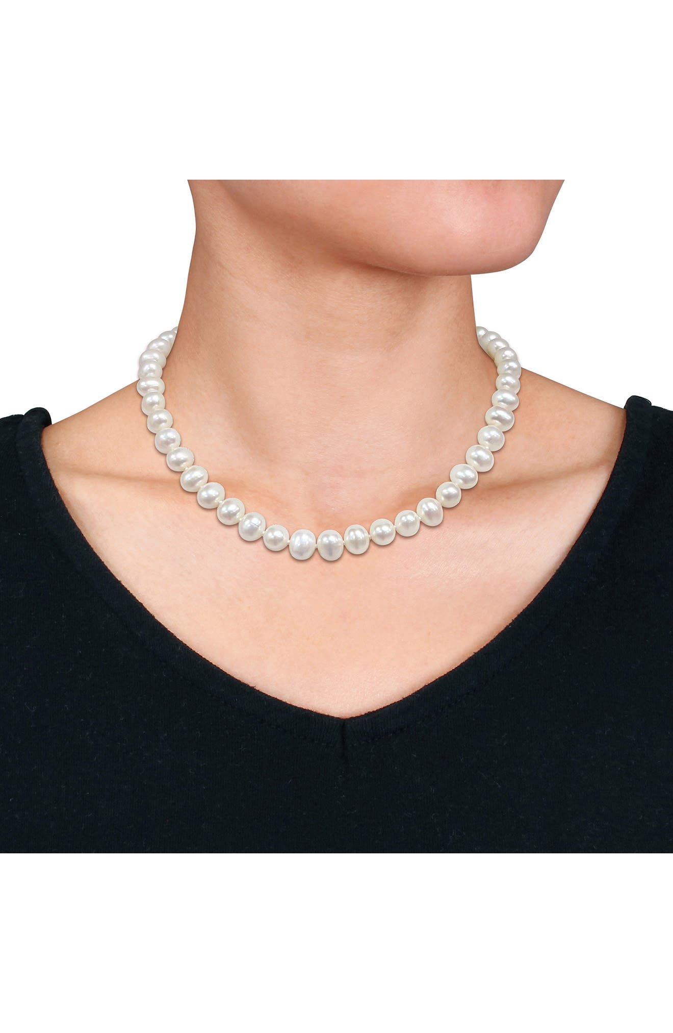 DELMAR 8-9mm Cultured Freshwater Pearl Necklace