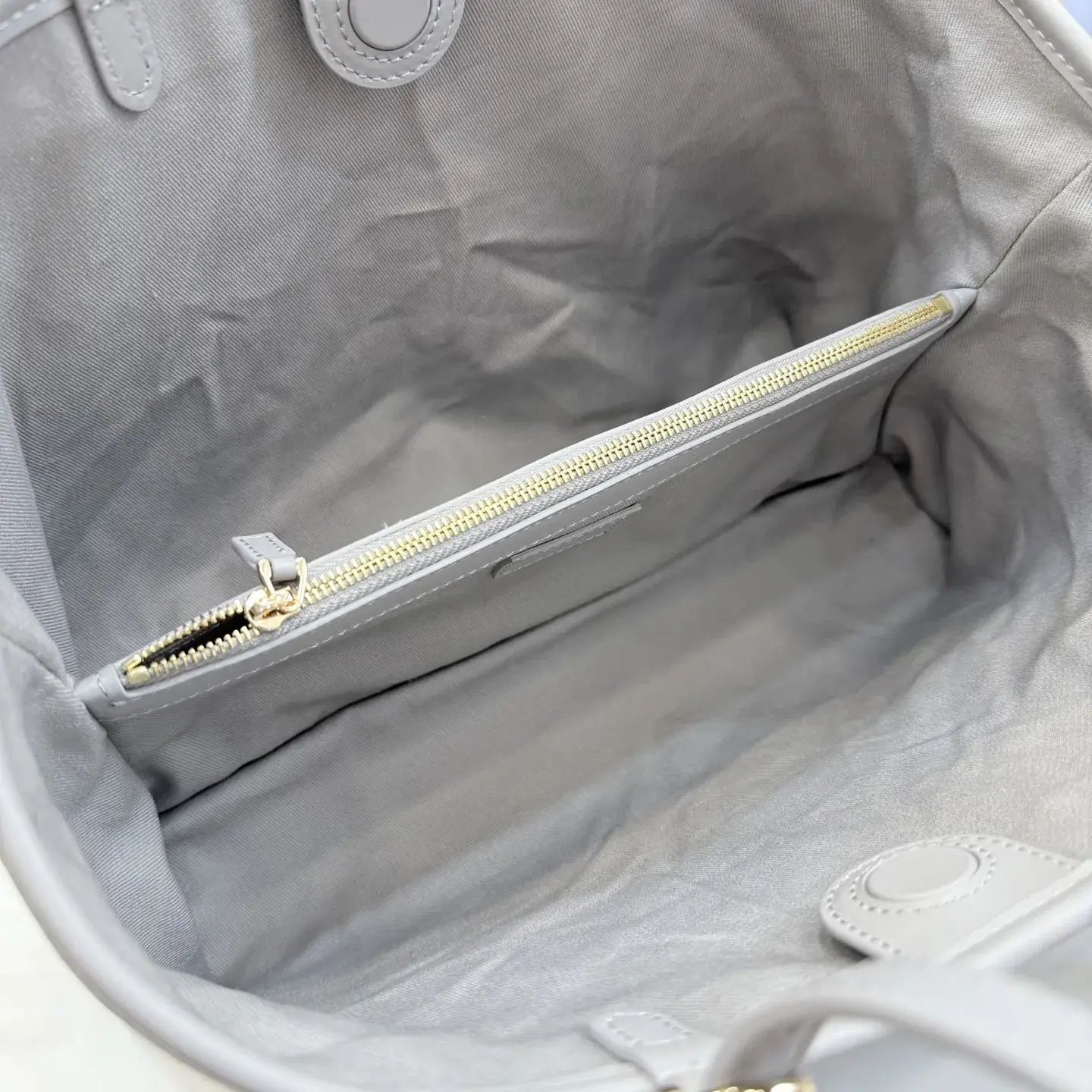 Gucci Generation Tote Bag product photo from LabelPicks