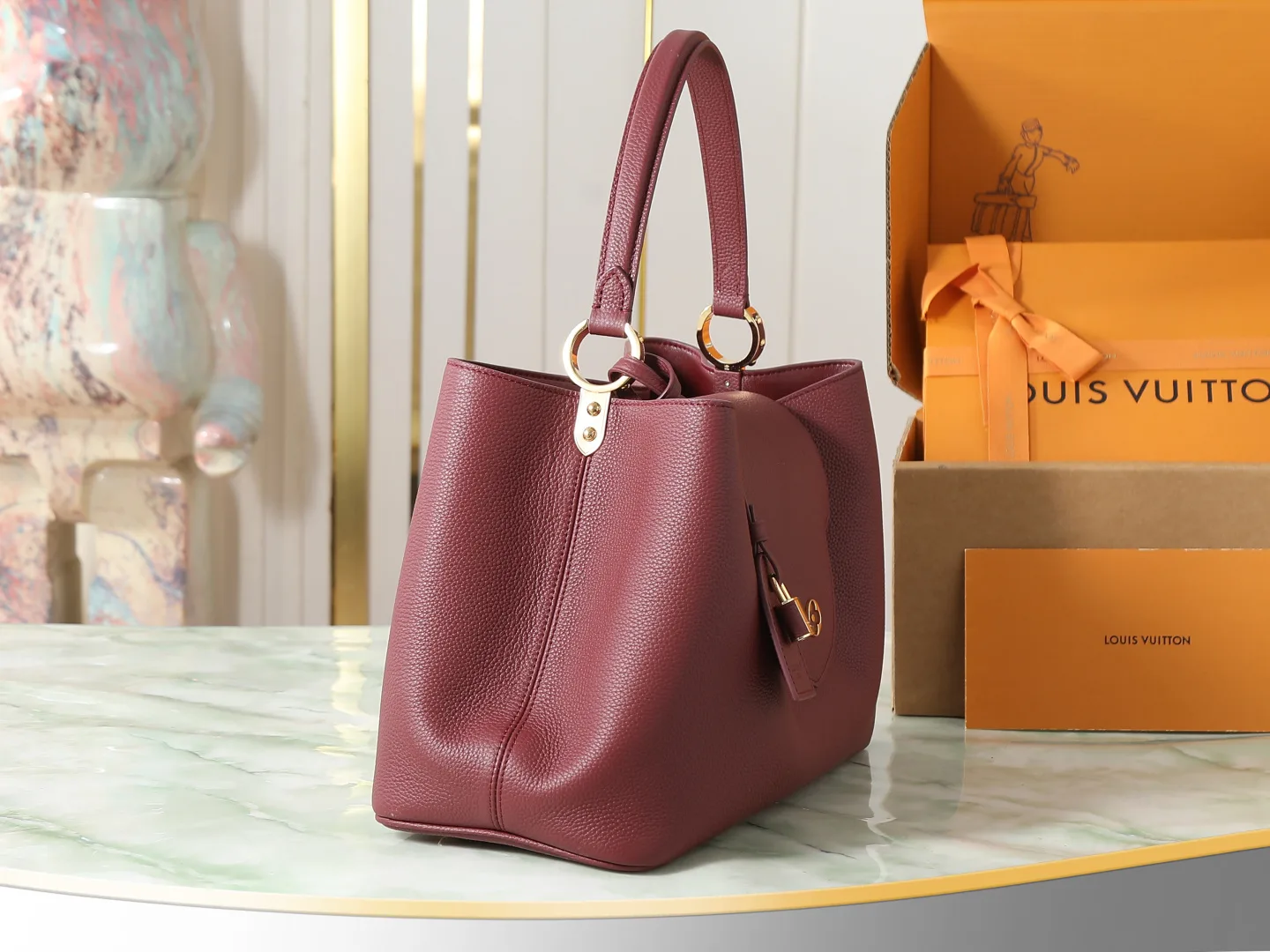 Louis Vuitton Burgundy Capucines Calfskin Top Handle Bag product photo from LabelPicks