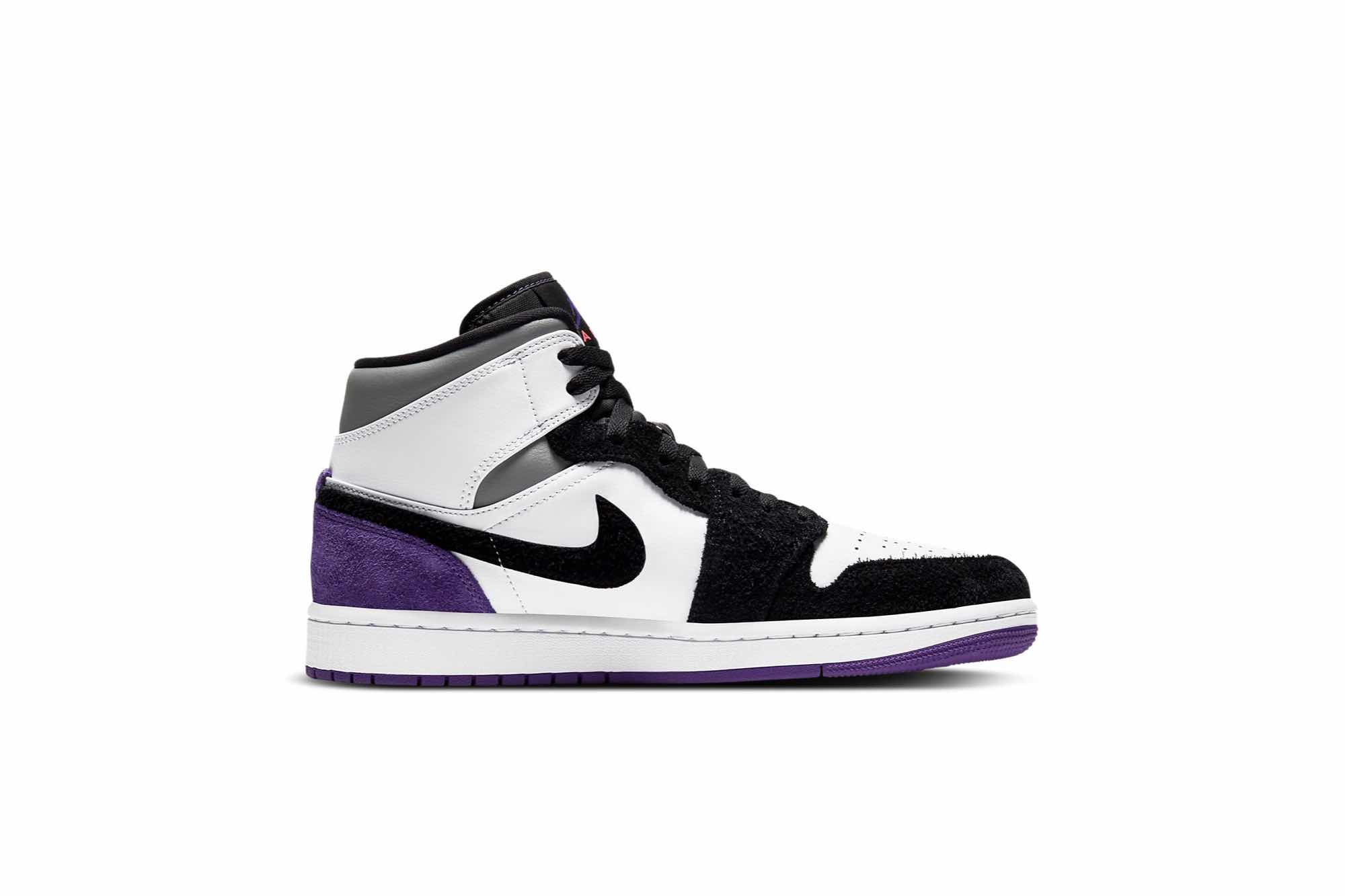 Air Jordan 1 Mid SE ‘Varsity Purple’ 852542-105
