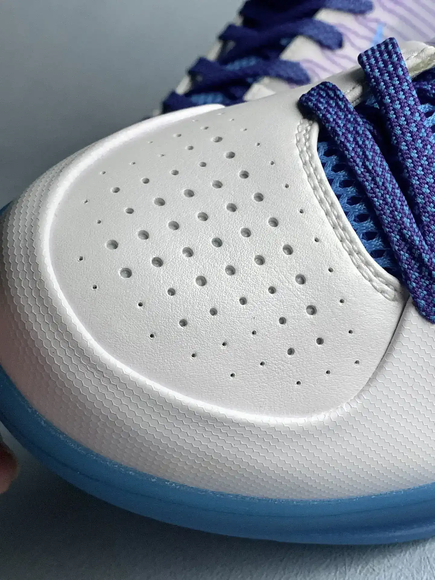 Kobe 4 Protro “Draft Day” Basketball Shoes product photo from LabelPicks
