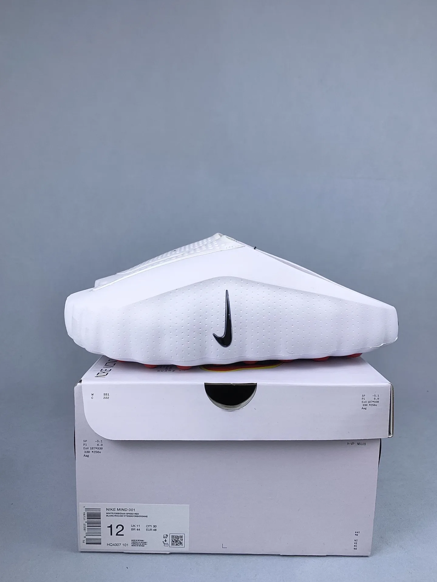 Nike Mind 001 Slides product photo from LabelPicks