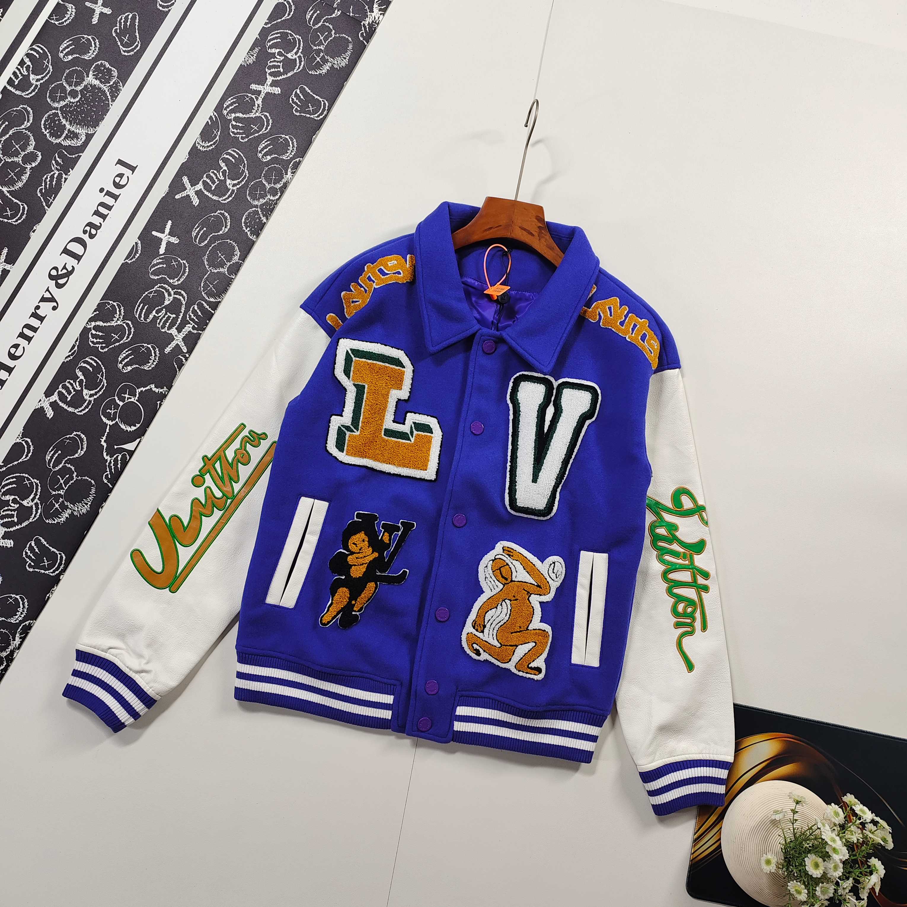 0916 New high quality black classic baseball jacket